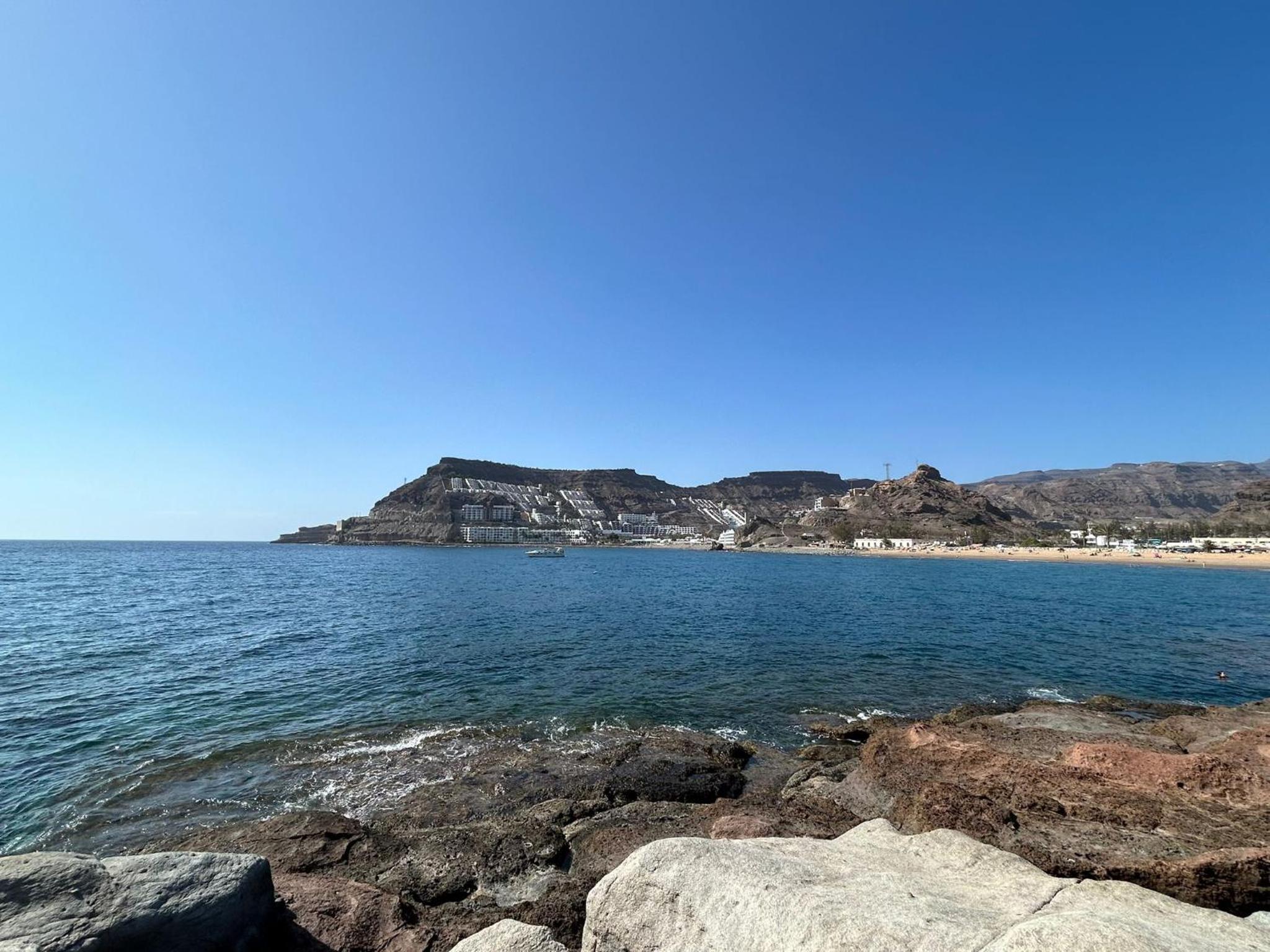 Apartamento de una habitación con vista al mar