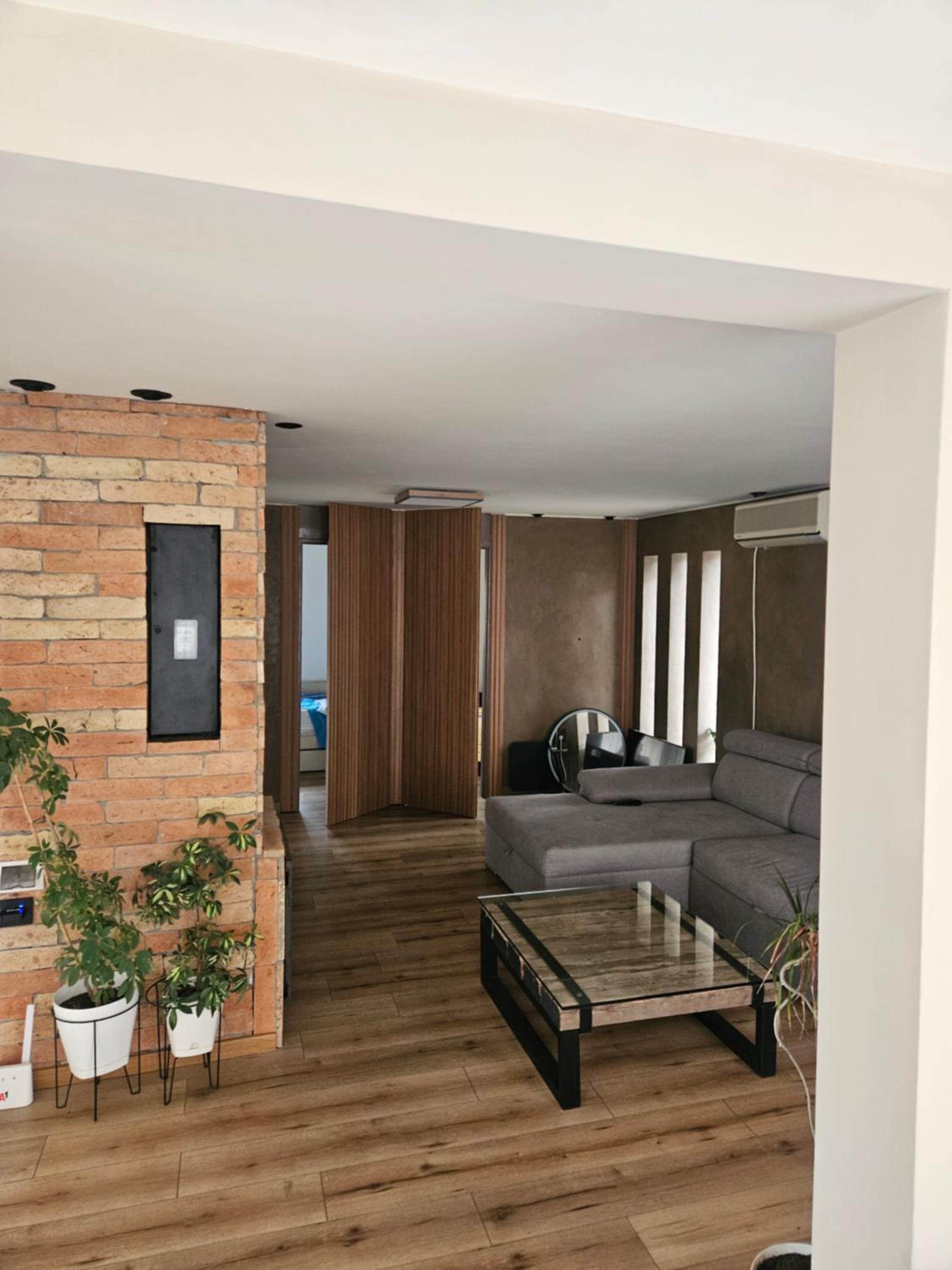 One-Bedroom House photo 3