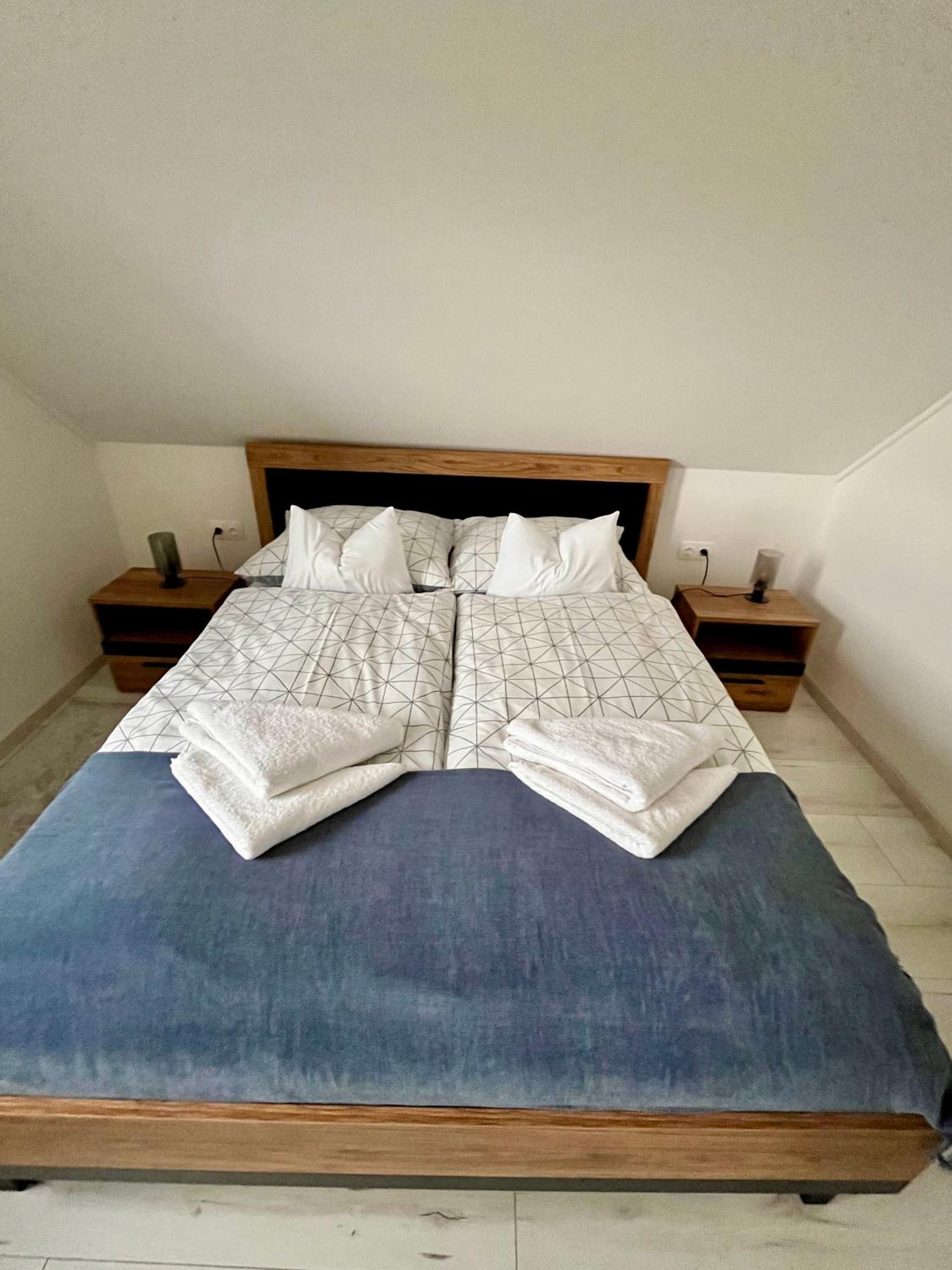 Twin Room with Mountain View photo 2