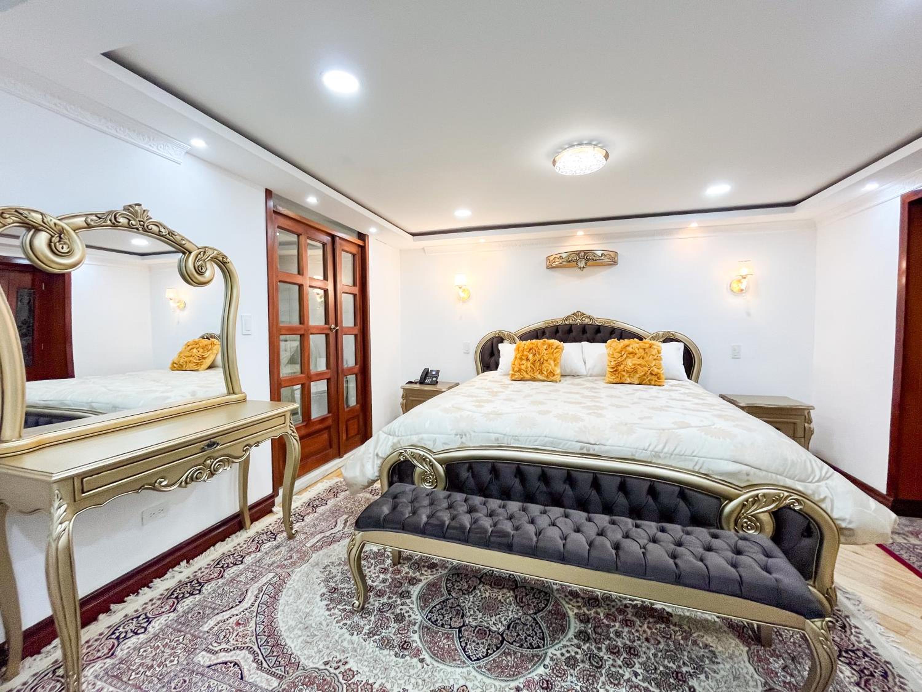 Deluxe Suite photo 2