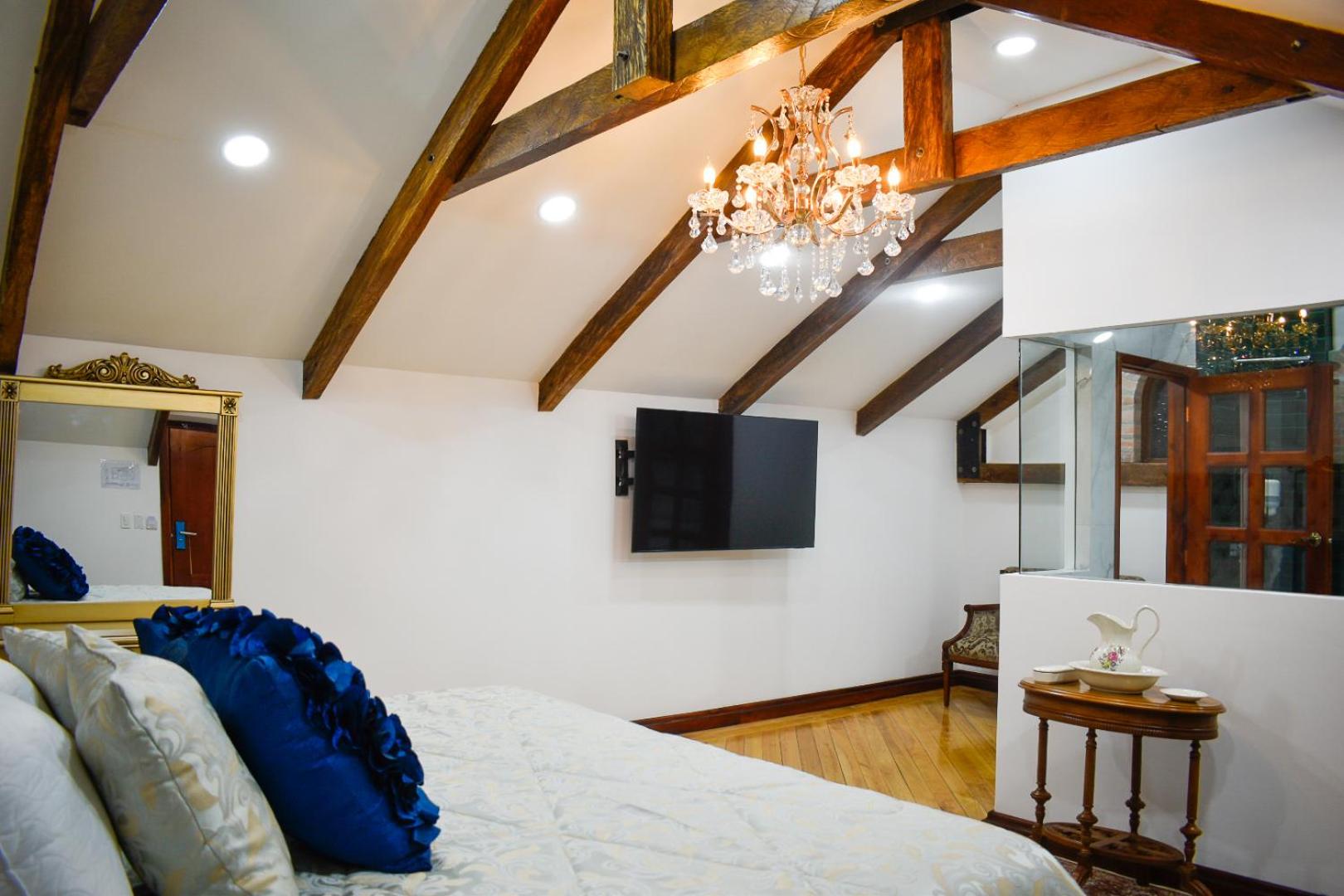 Deluxe Suite photo 3