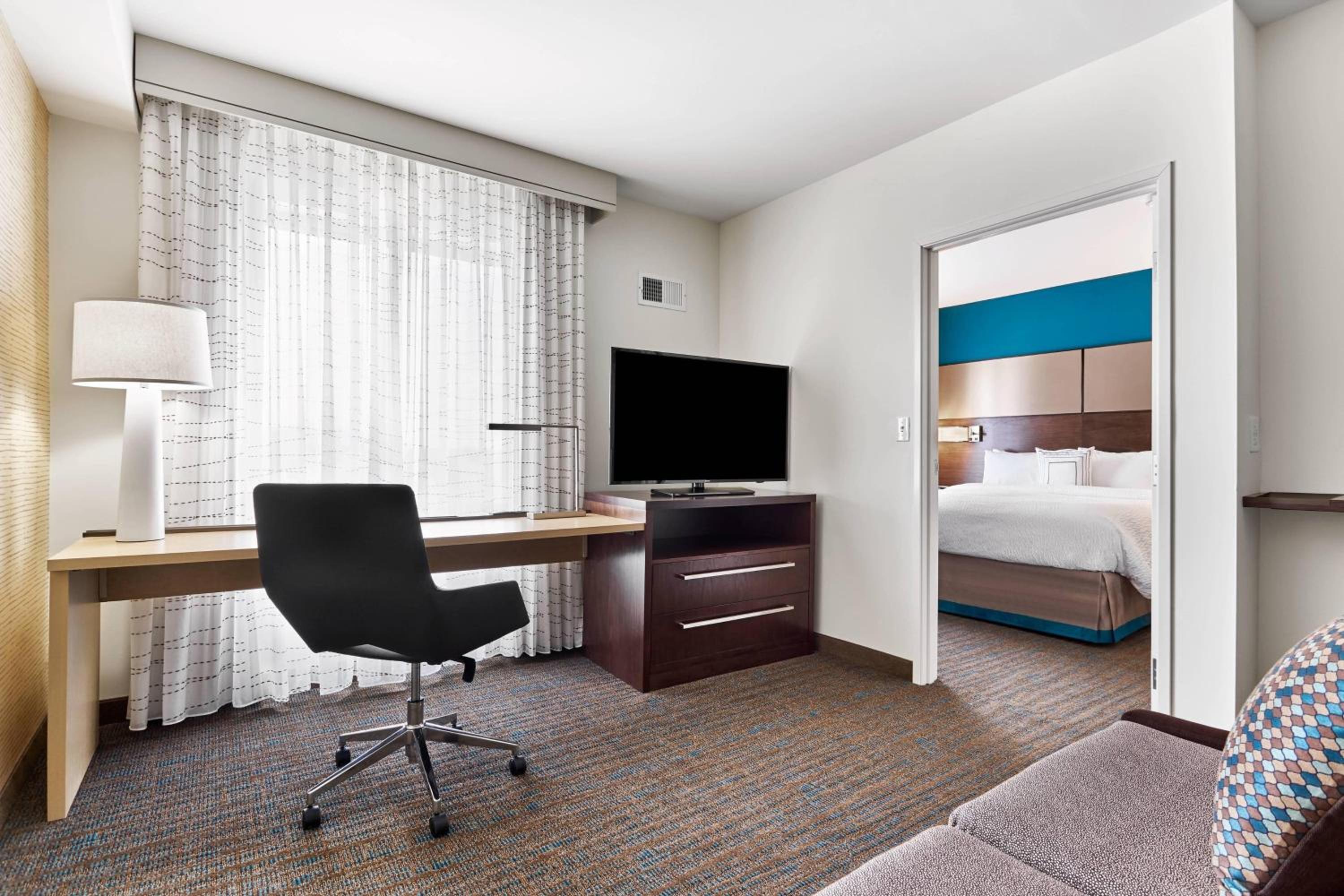 One-Bedroom King Suite with Sofa Bed photo 1