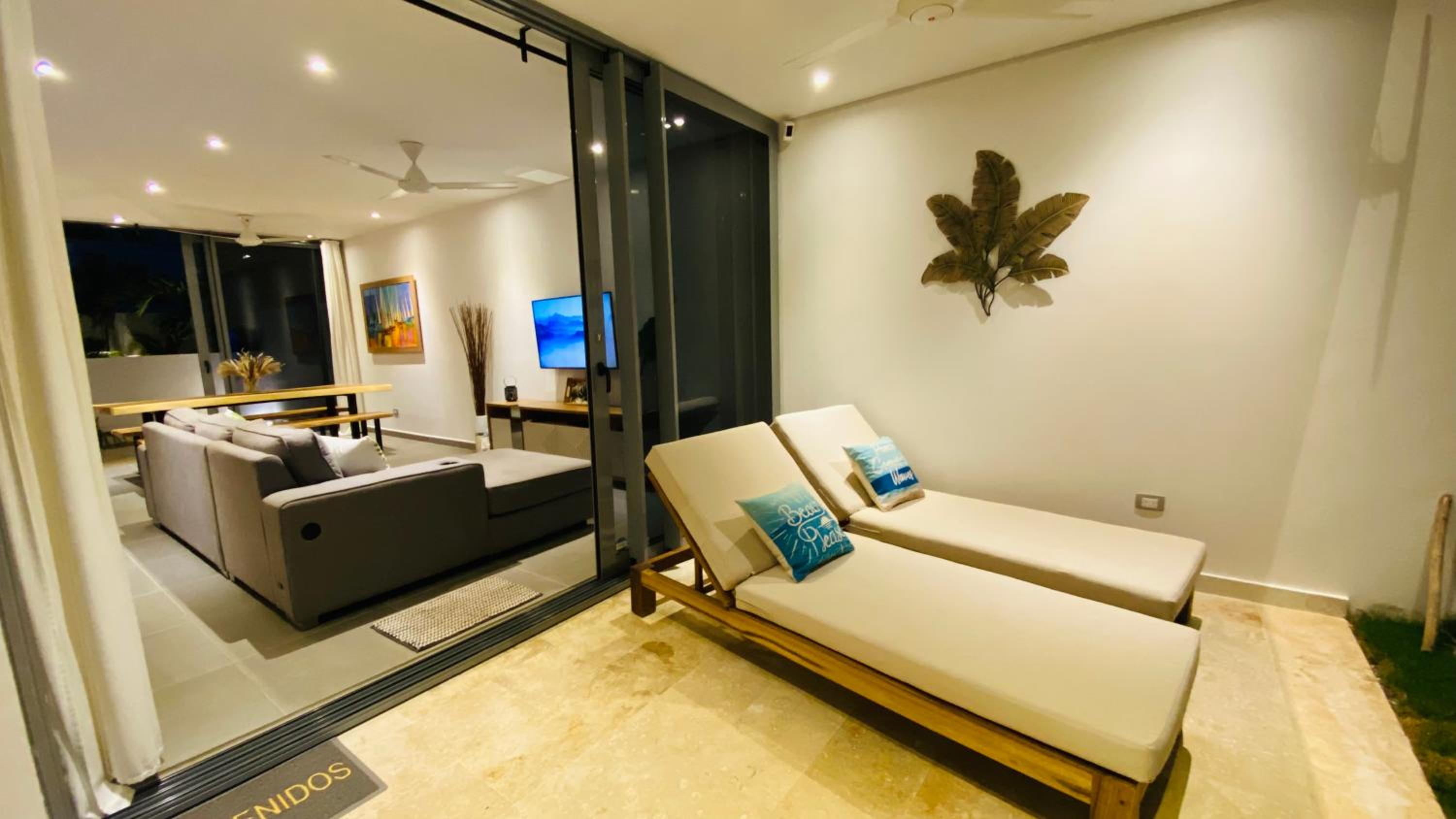 Three-Bedroom Villa photo 1