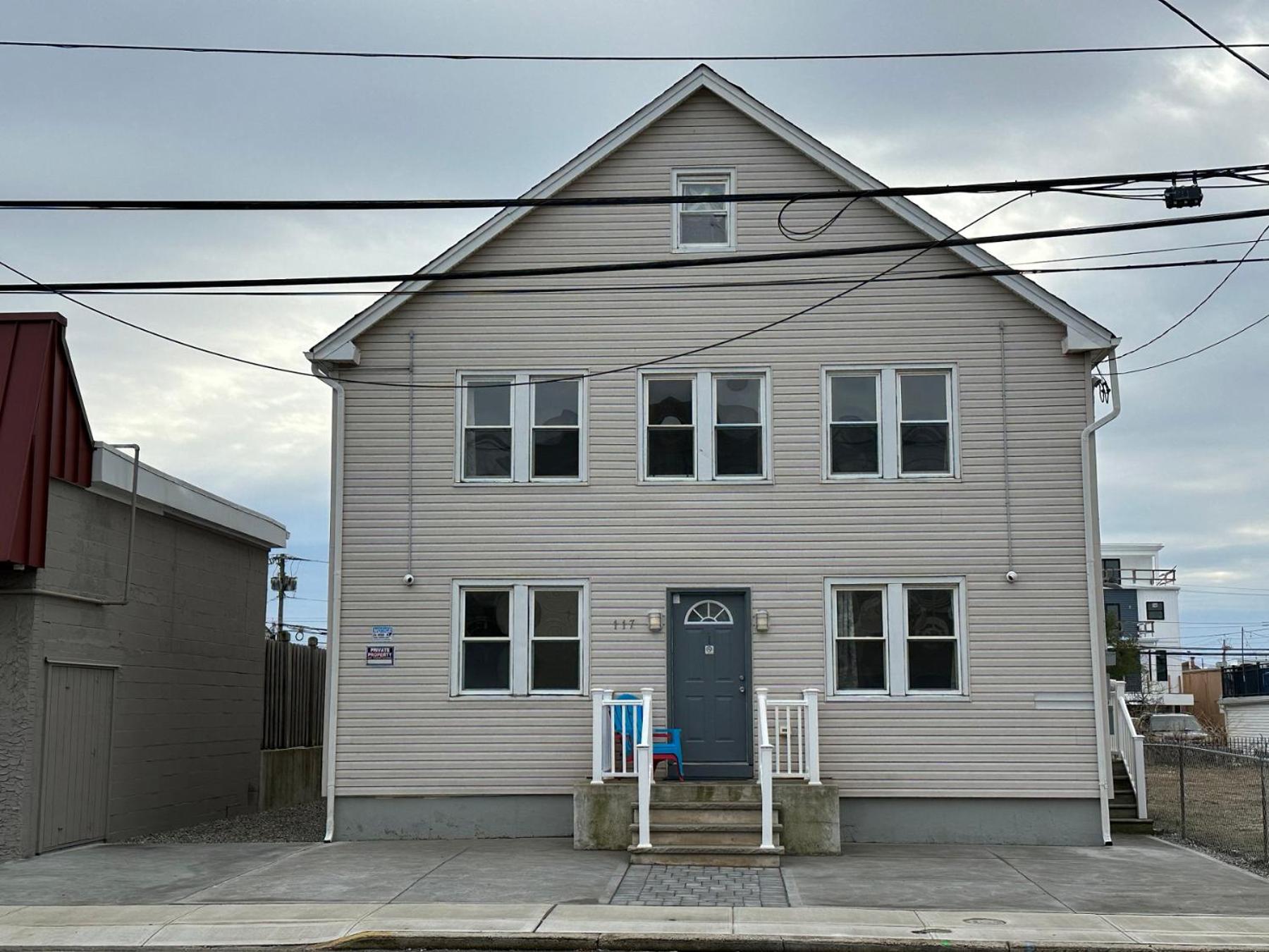 Two-Bedroom Apartment - Photo 15