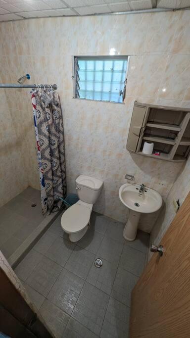 Three-Bedroom House photo 2