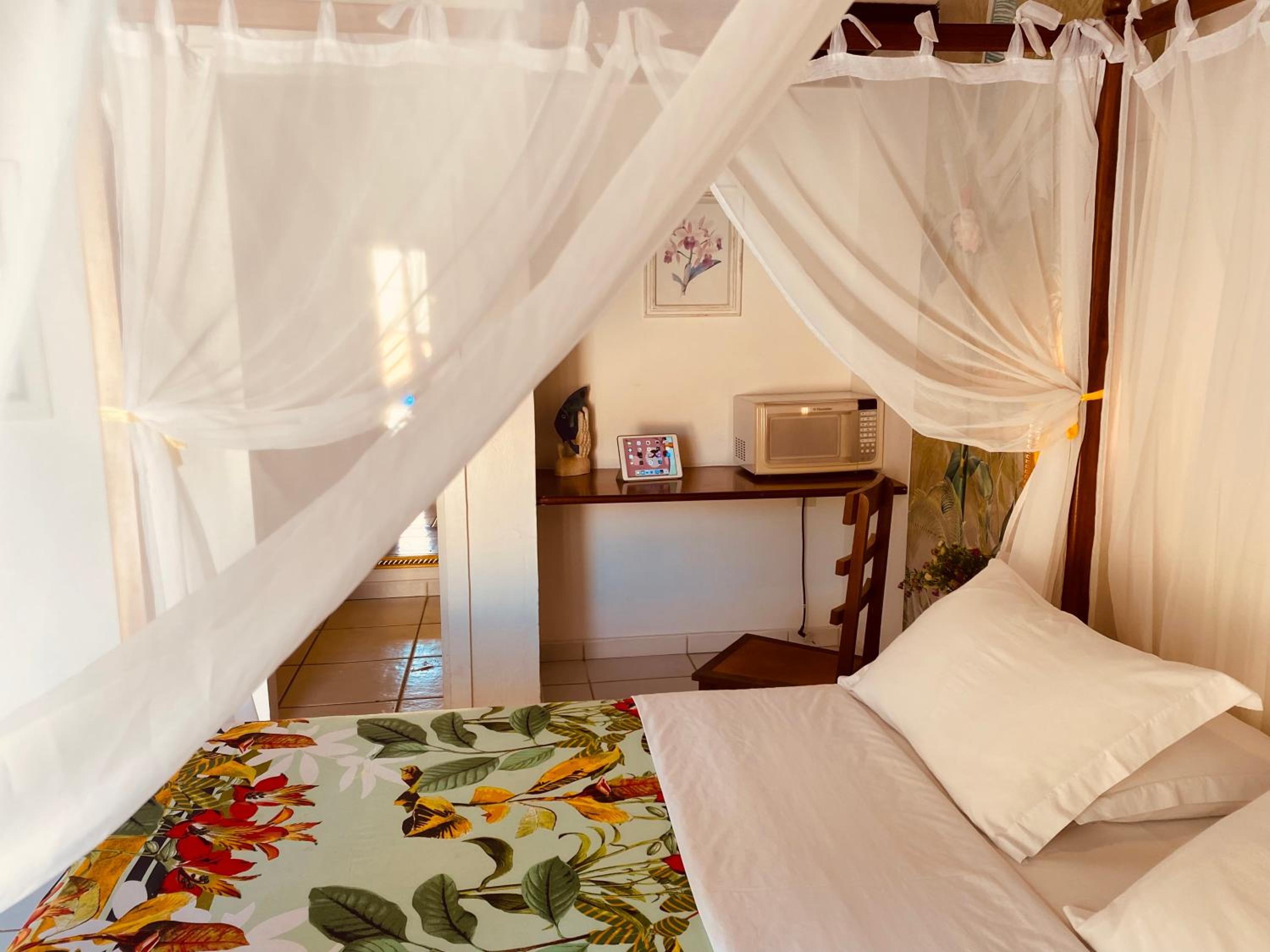 Deluxe Suite - Photo 6