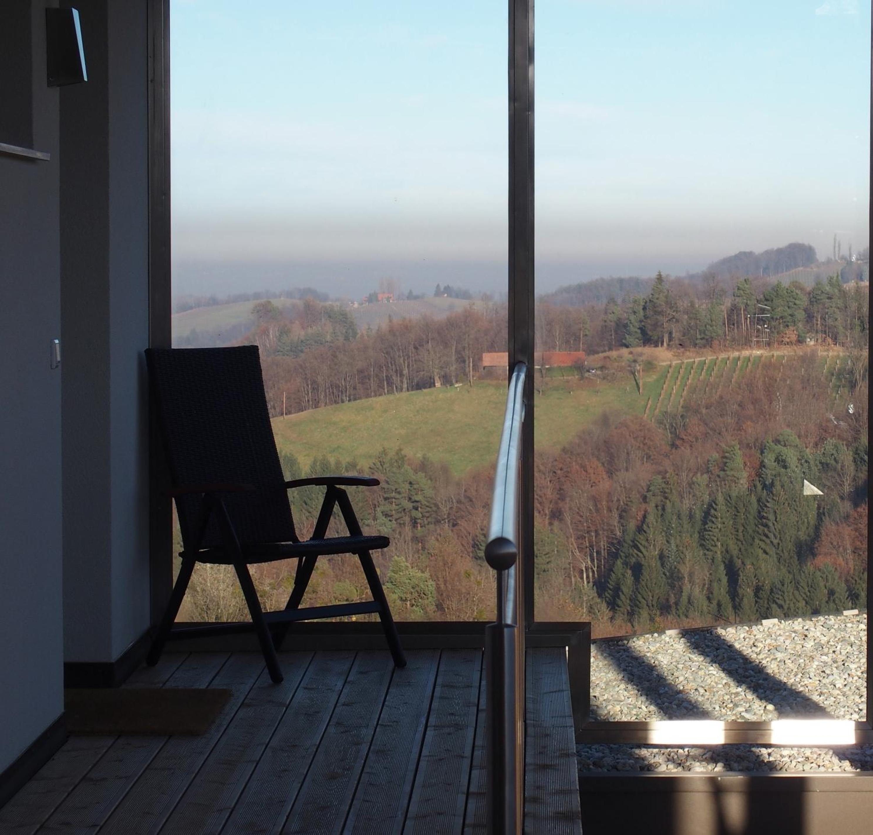 Deluxe Double or Twin Room with Balcony photo 2