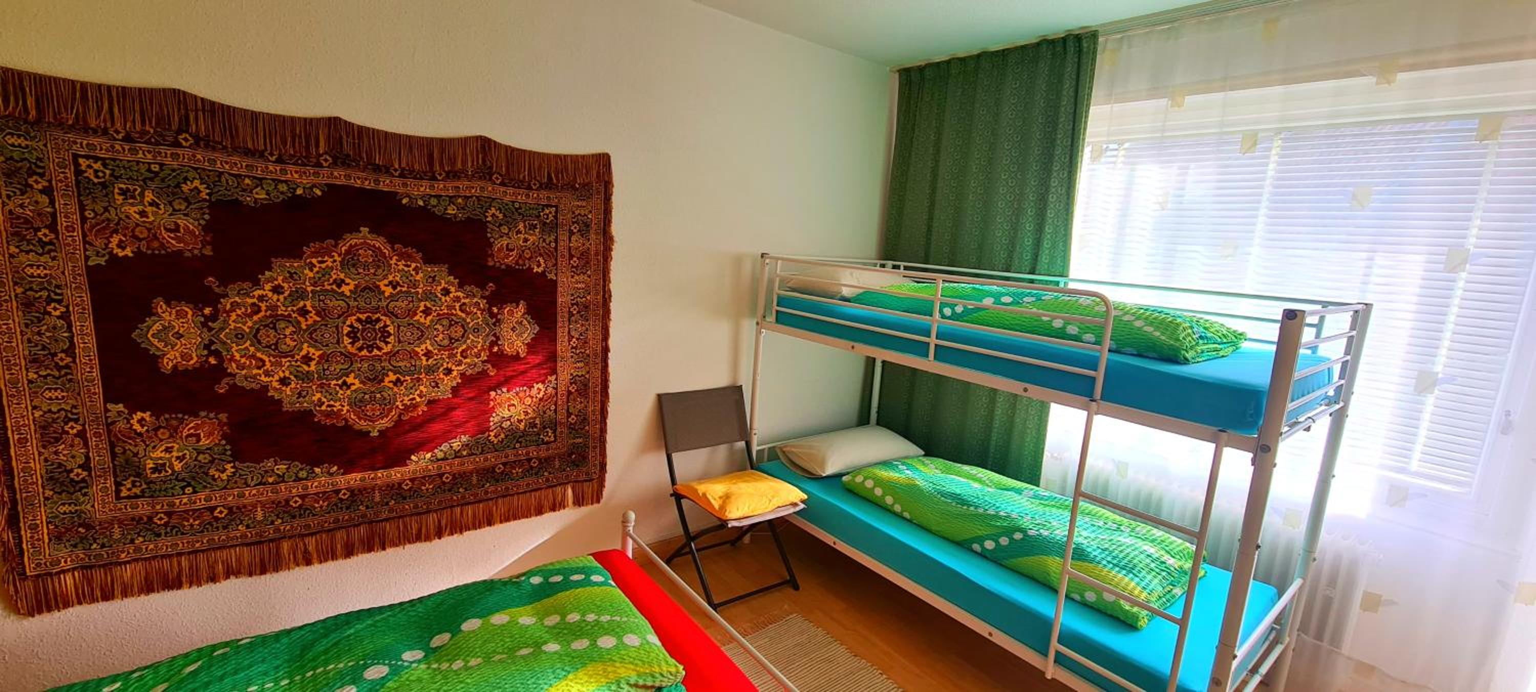 Quadruple Room with Balcony - Photo 4