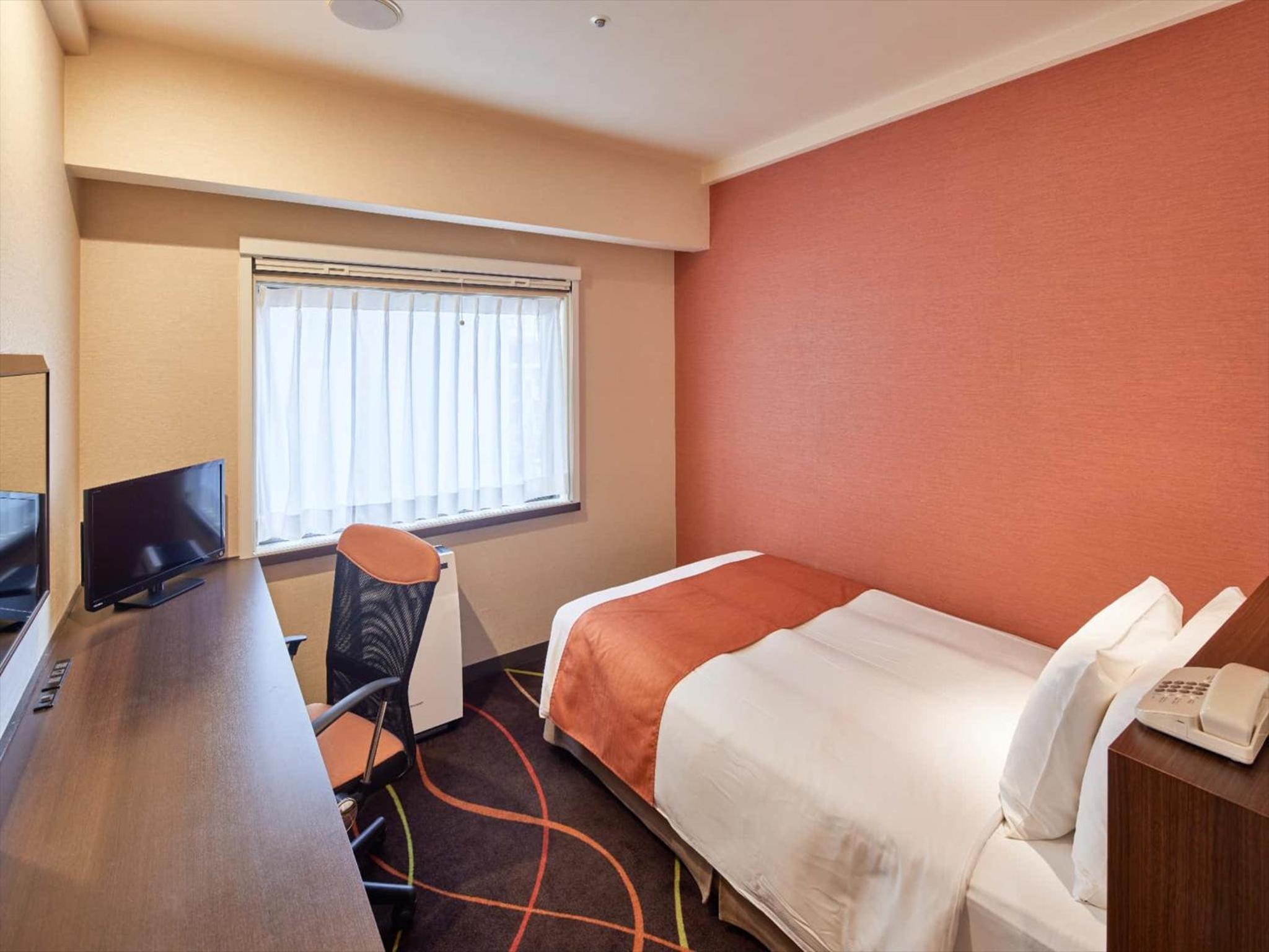 Standard Single Room - Non-Smoking