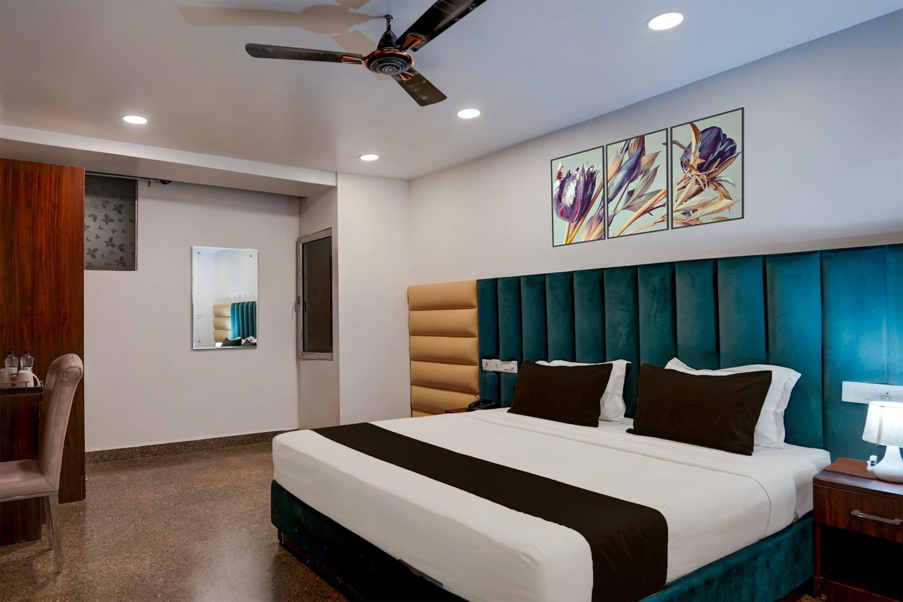 Classic Triple Room