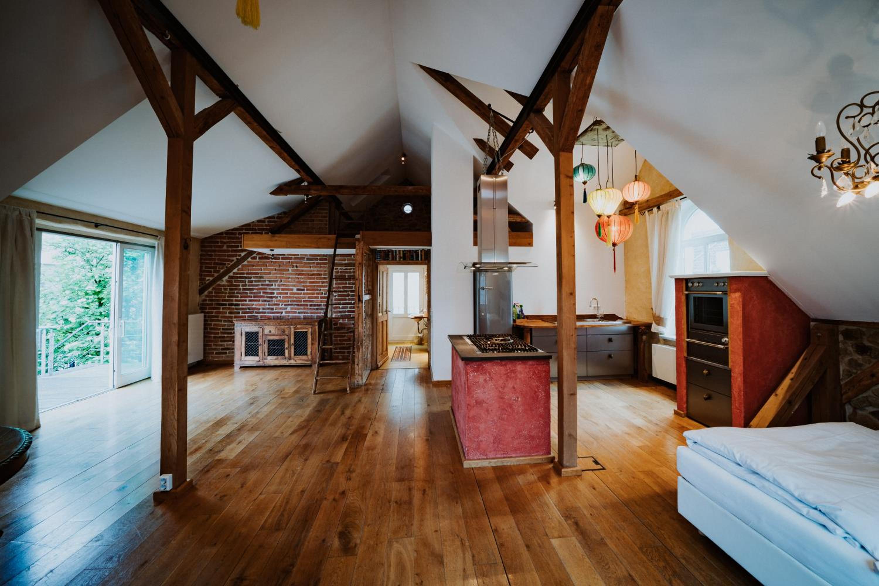 Apartment - Split Level photo 1