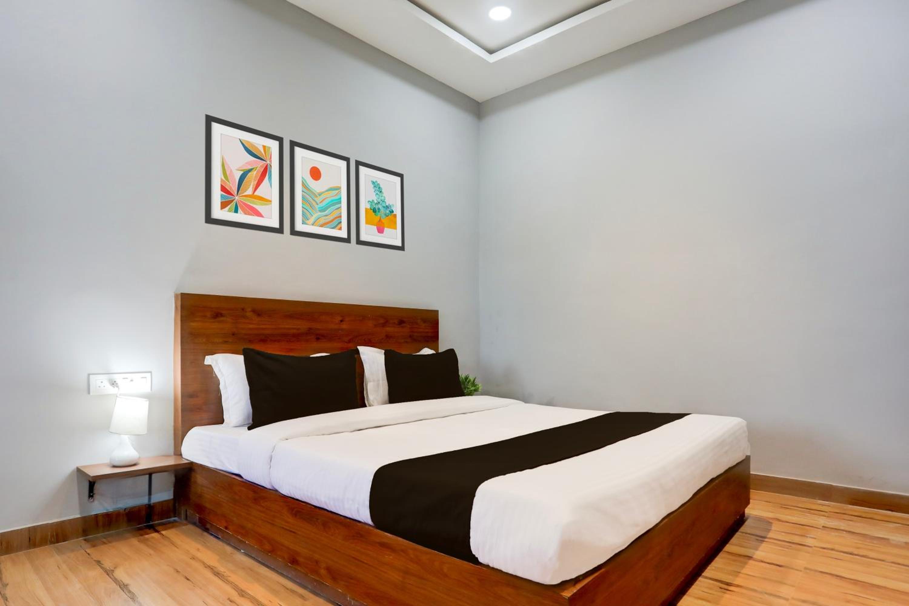 Classic Triple Room photo 2