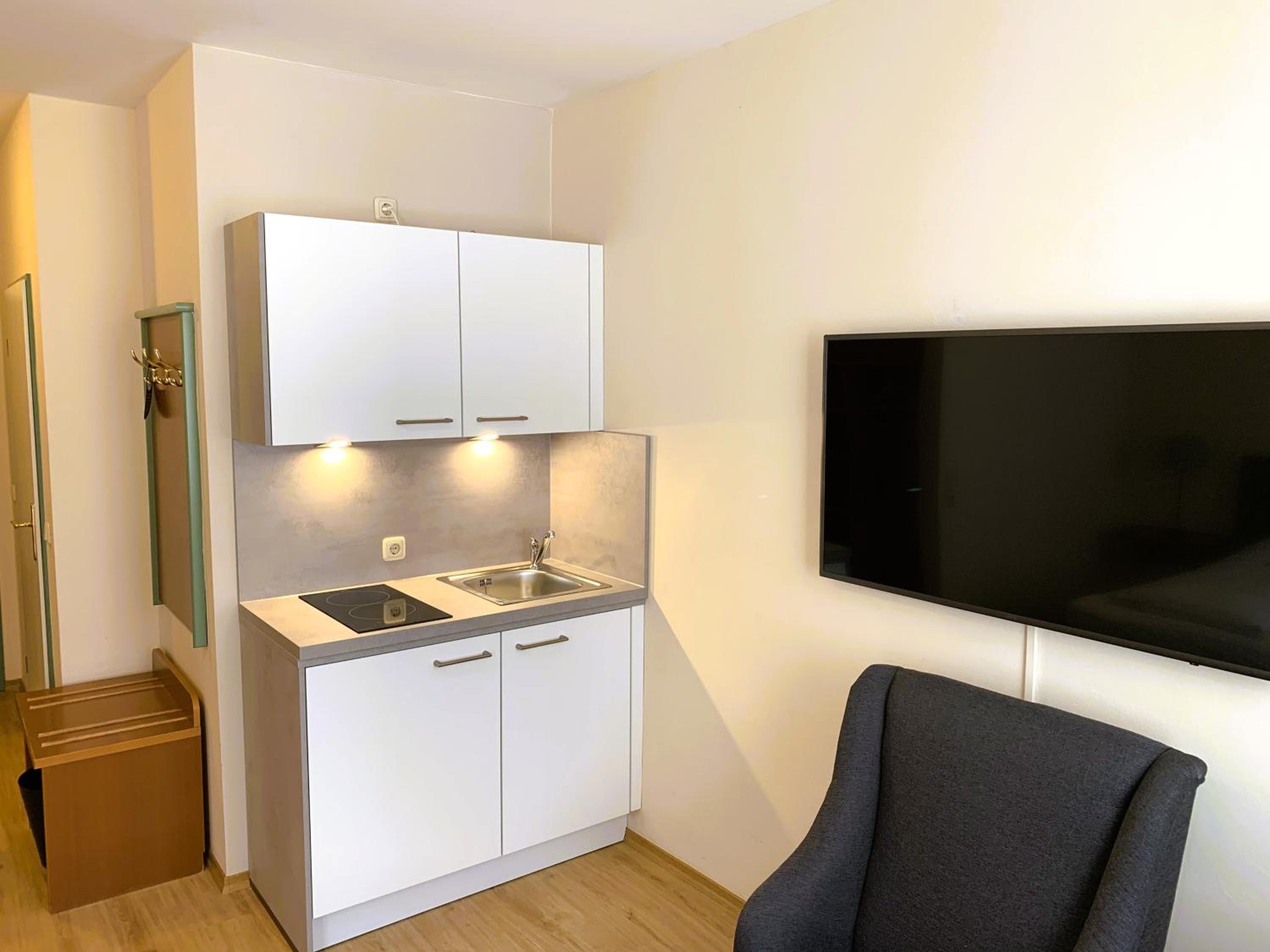 Double Room Plus - Photo 14