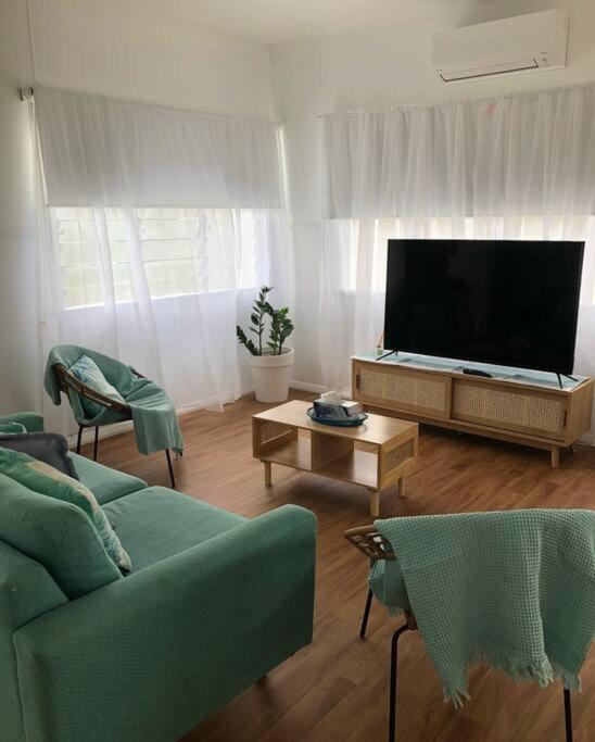 Three-Bedroom Apartment photo 1