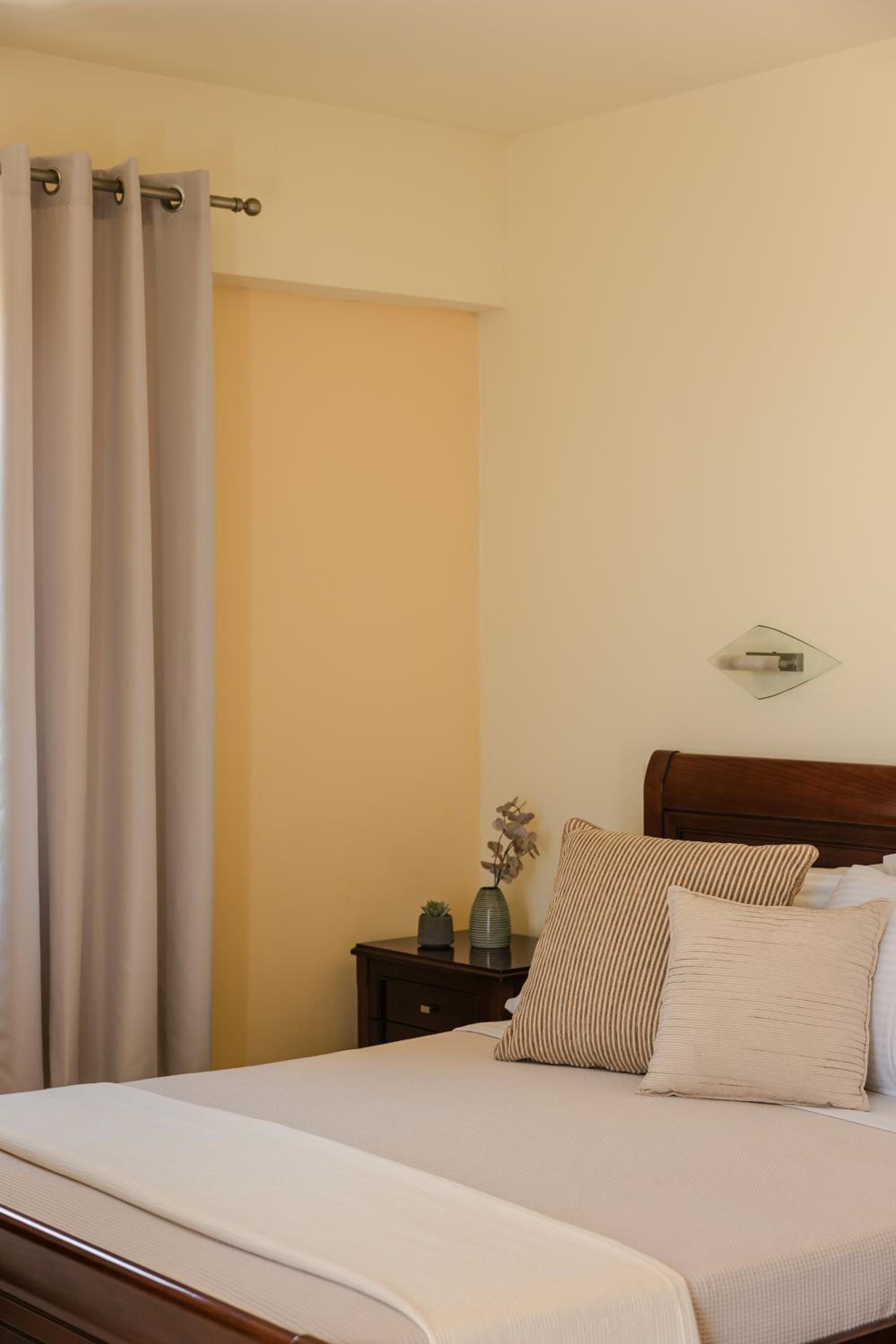 Standard Triple Room with Sea View photo 1