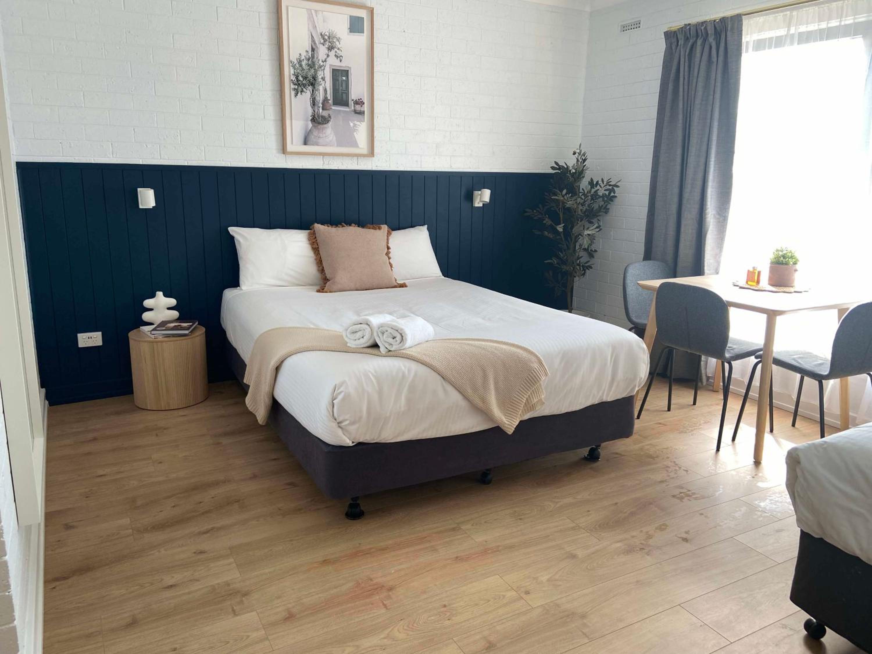 Superior Double or Twin Room photo 3