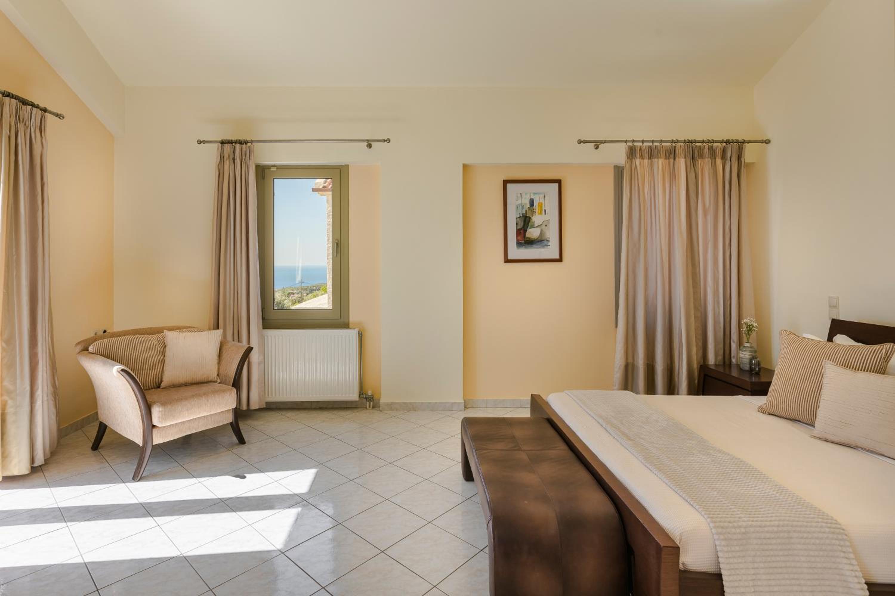 Family Suite photo 2