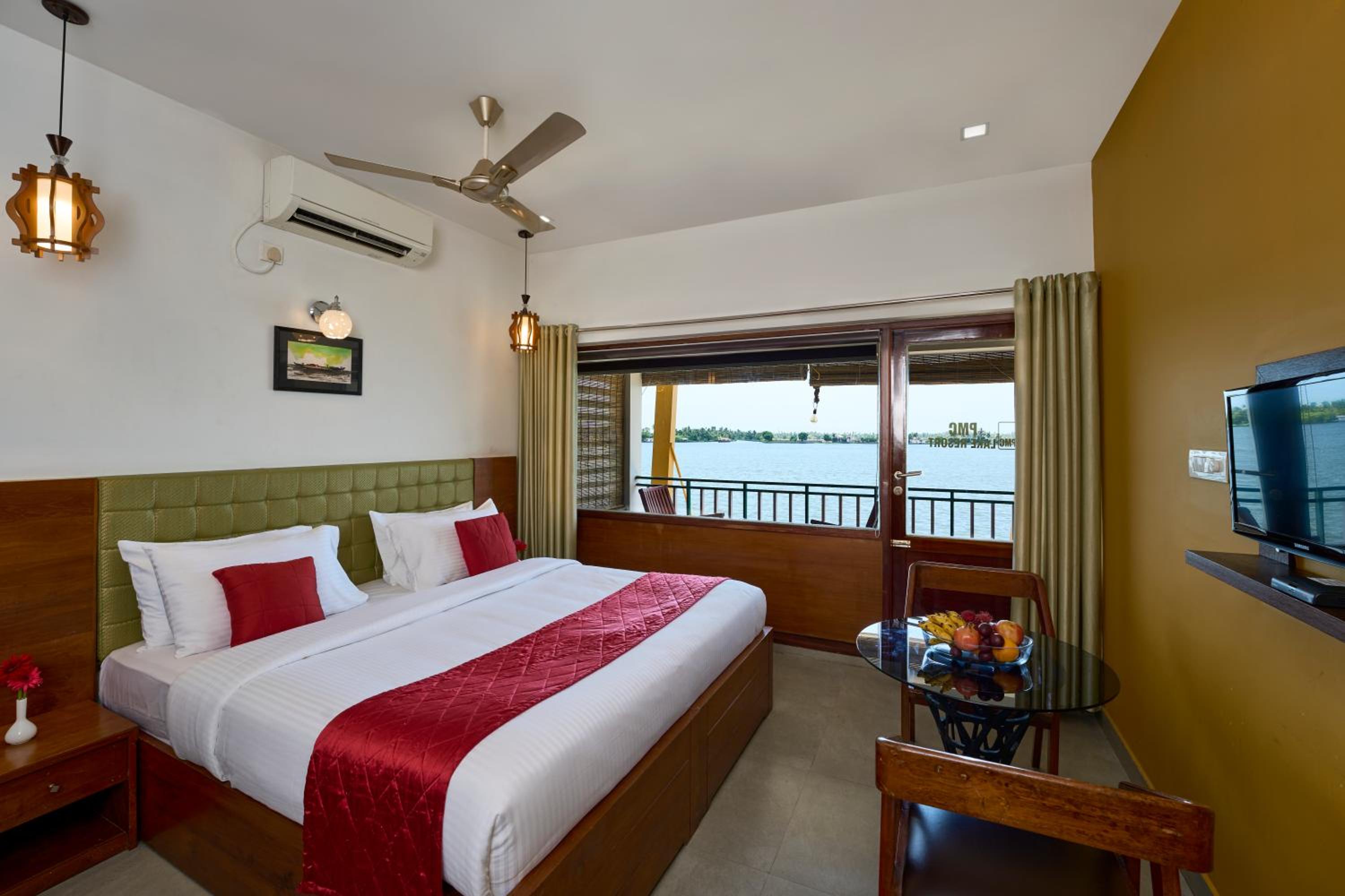 Double Room With Lake View