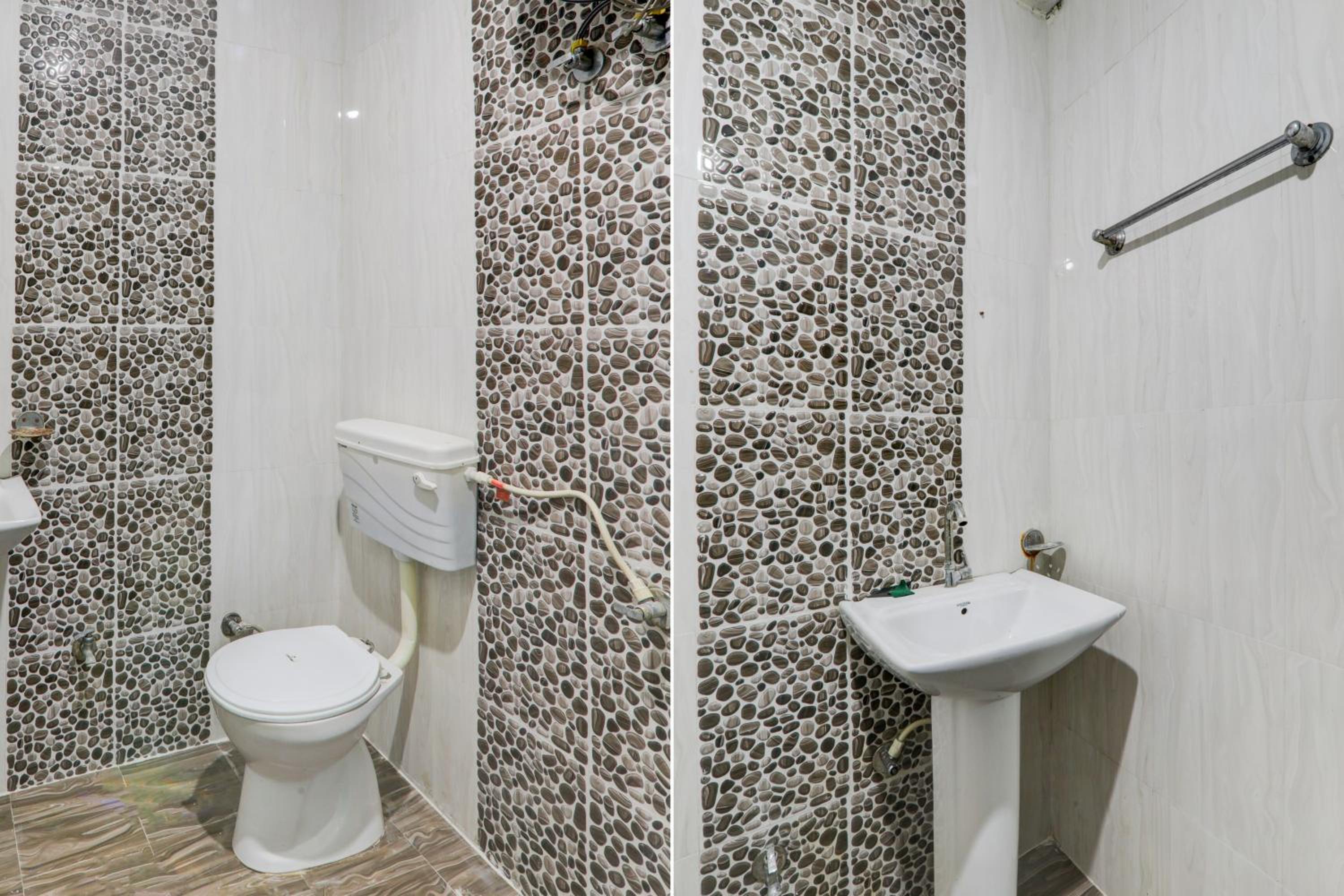 Classic Triple Room photo 2