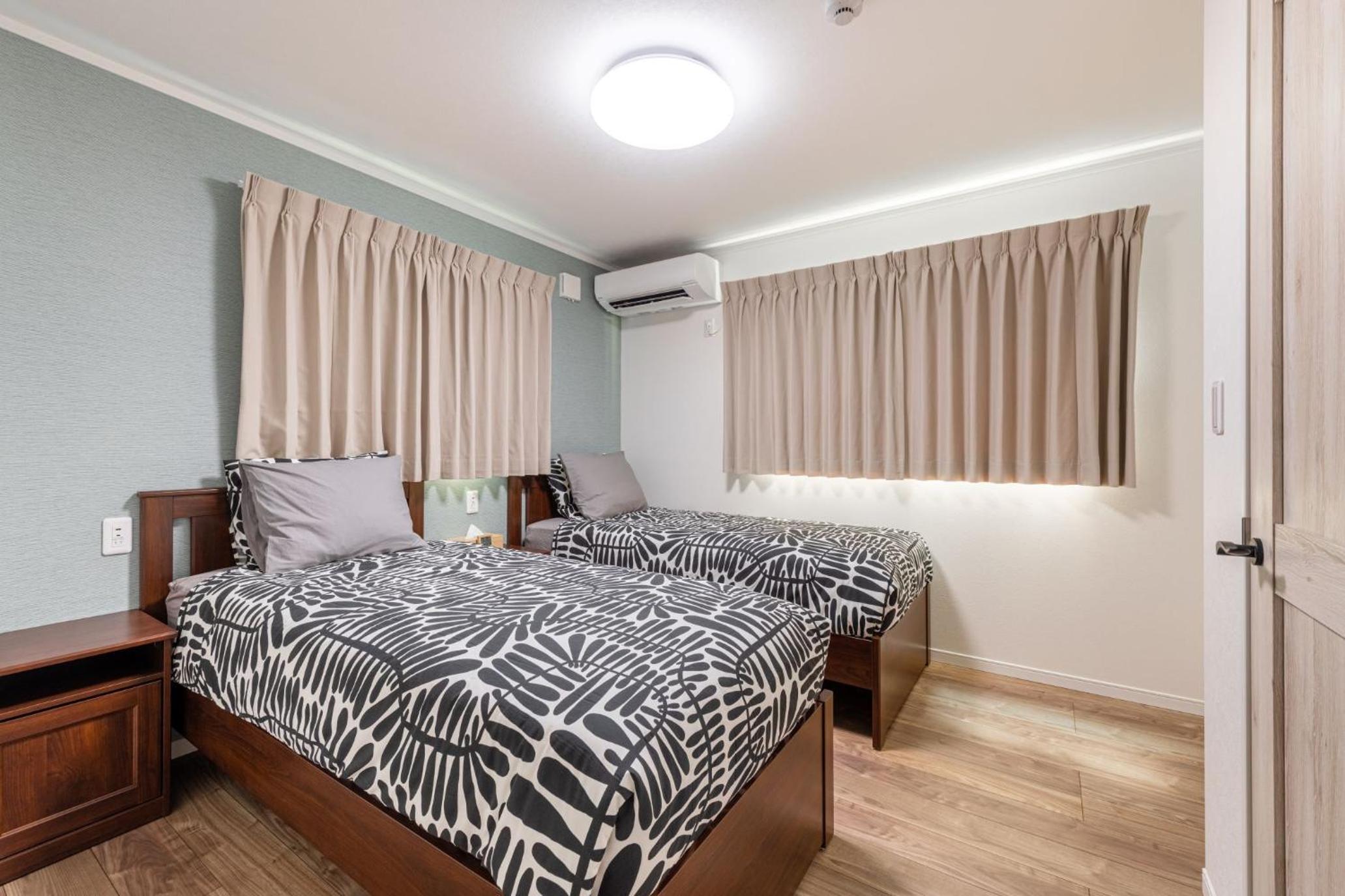 Two-Bedroom Apartment with Balcony photo 3
