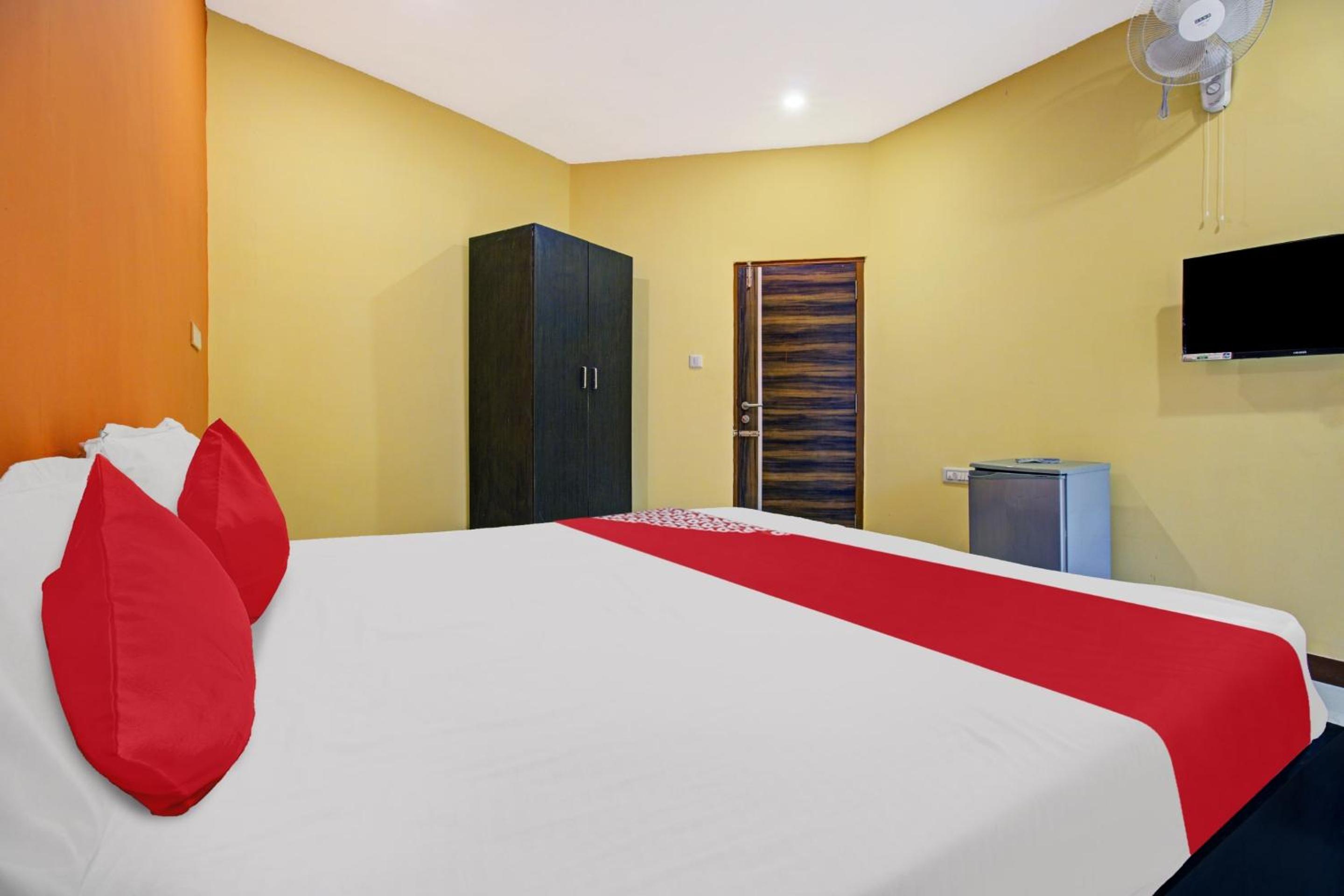 Classic Triple Room photo 2