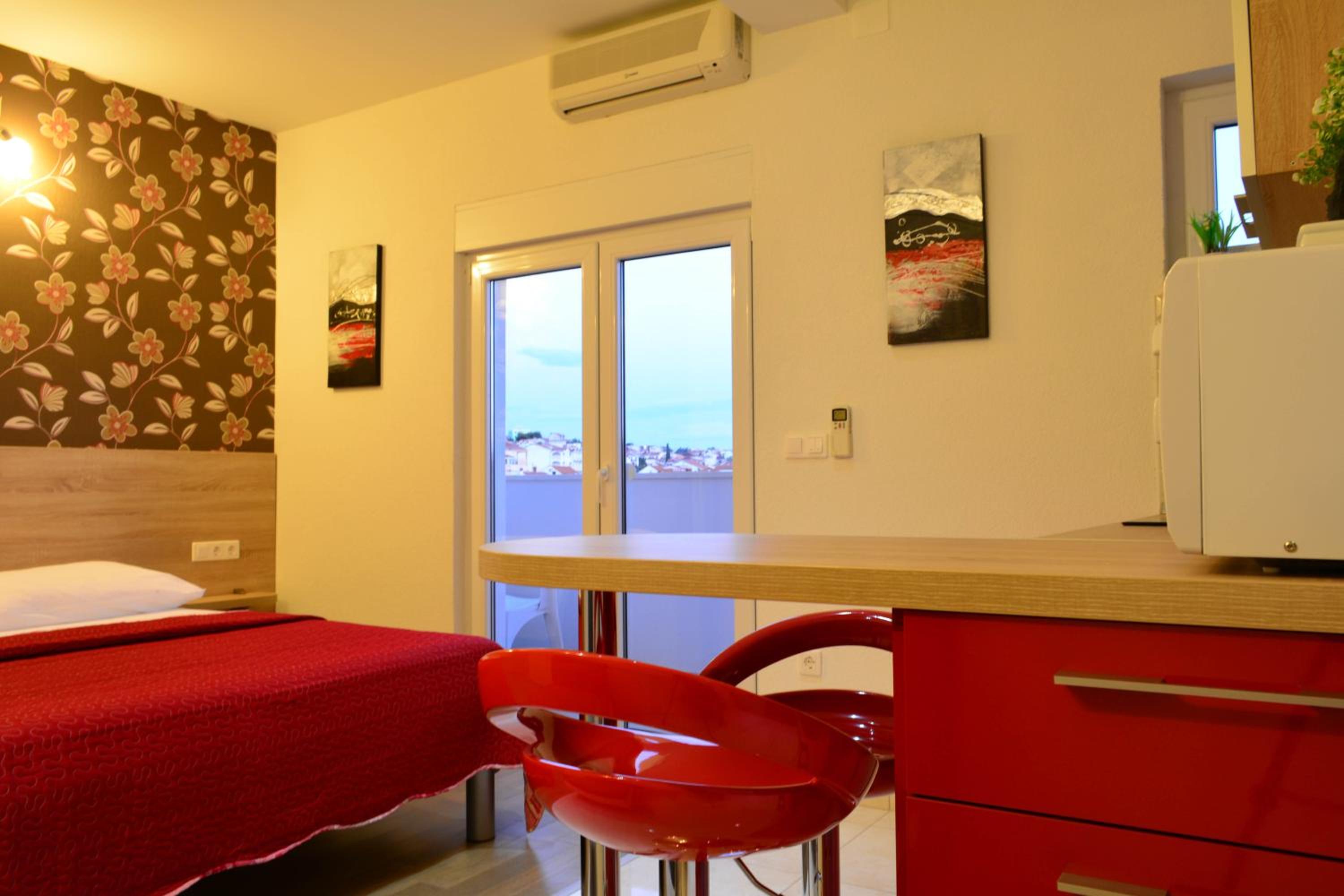Studio with Sea View