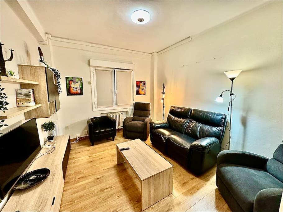 Apartamento de Cuatro Habitaciones
