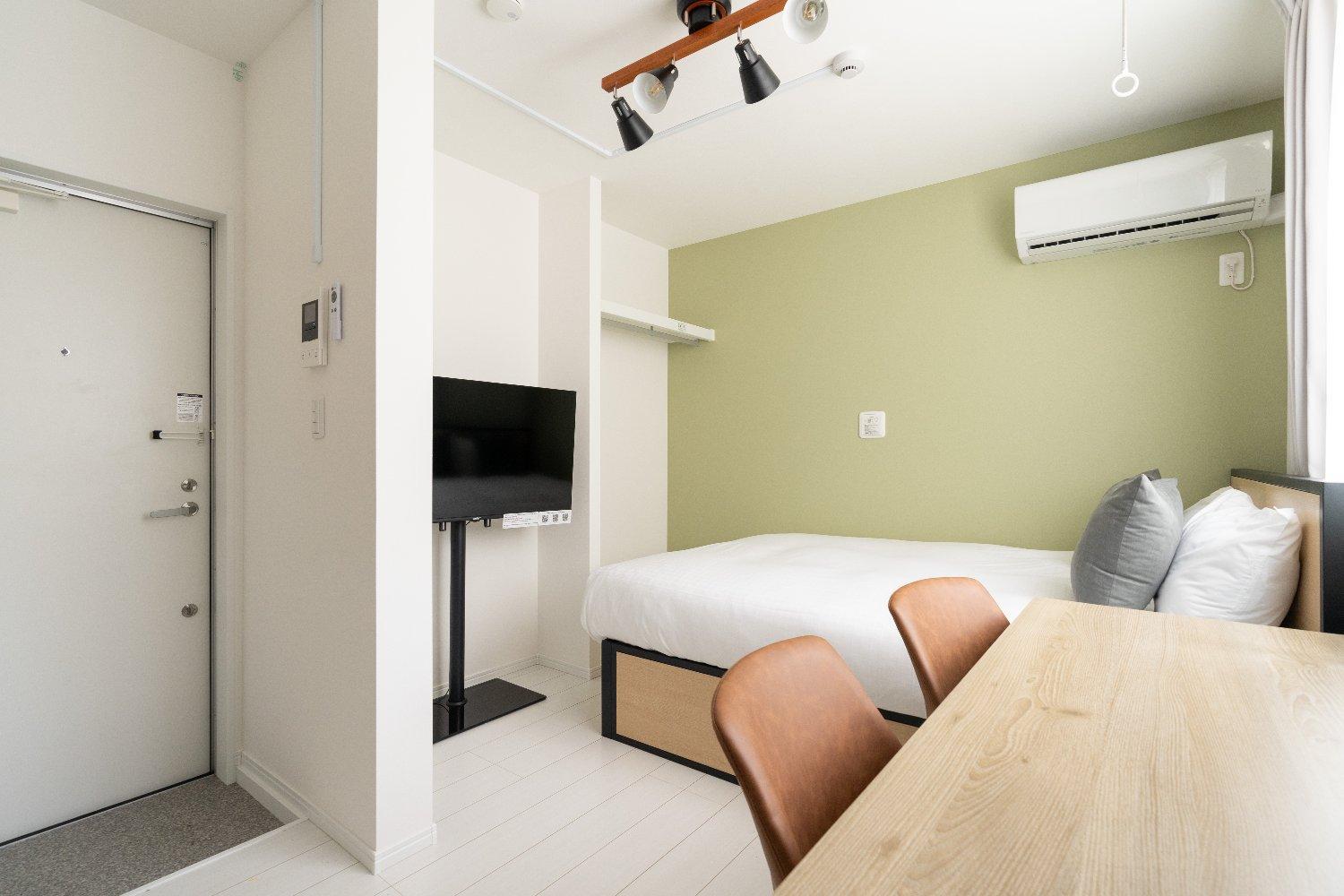 One-Bedroom Apartment photo 2