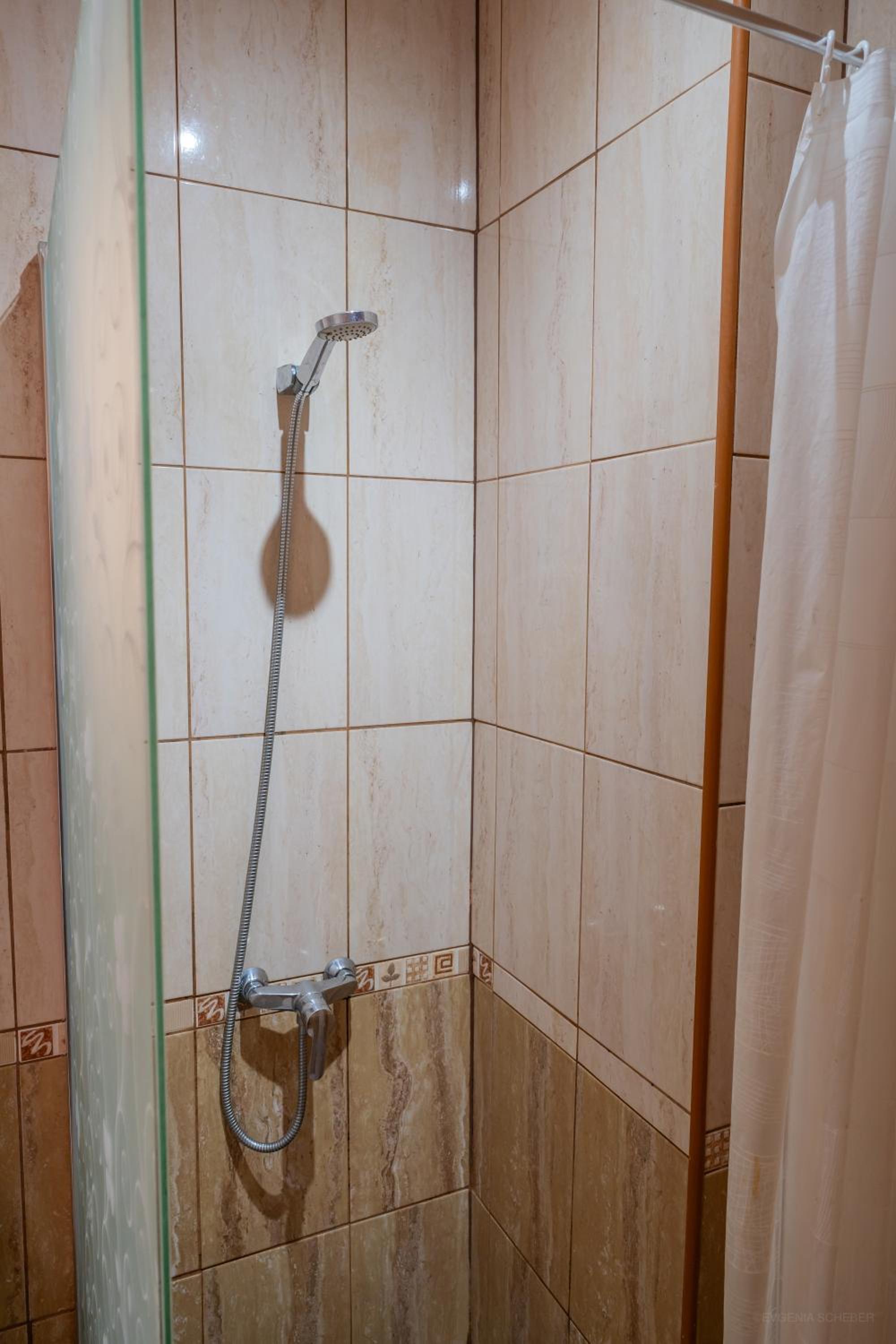Apartment - Photo 15