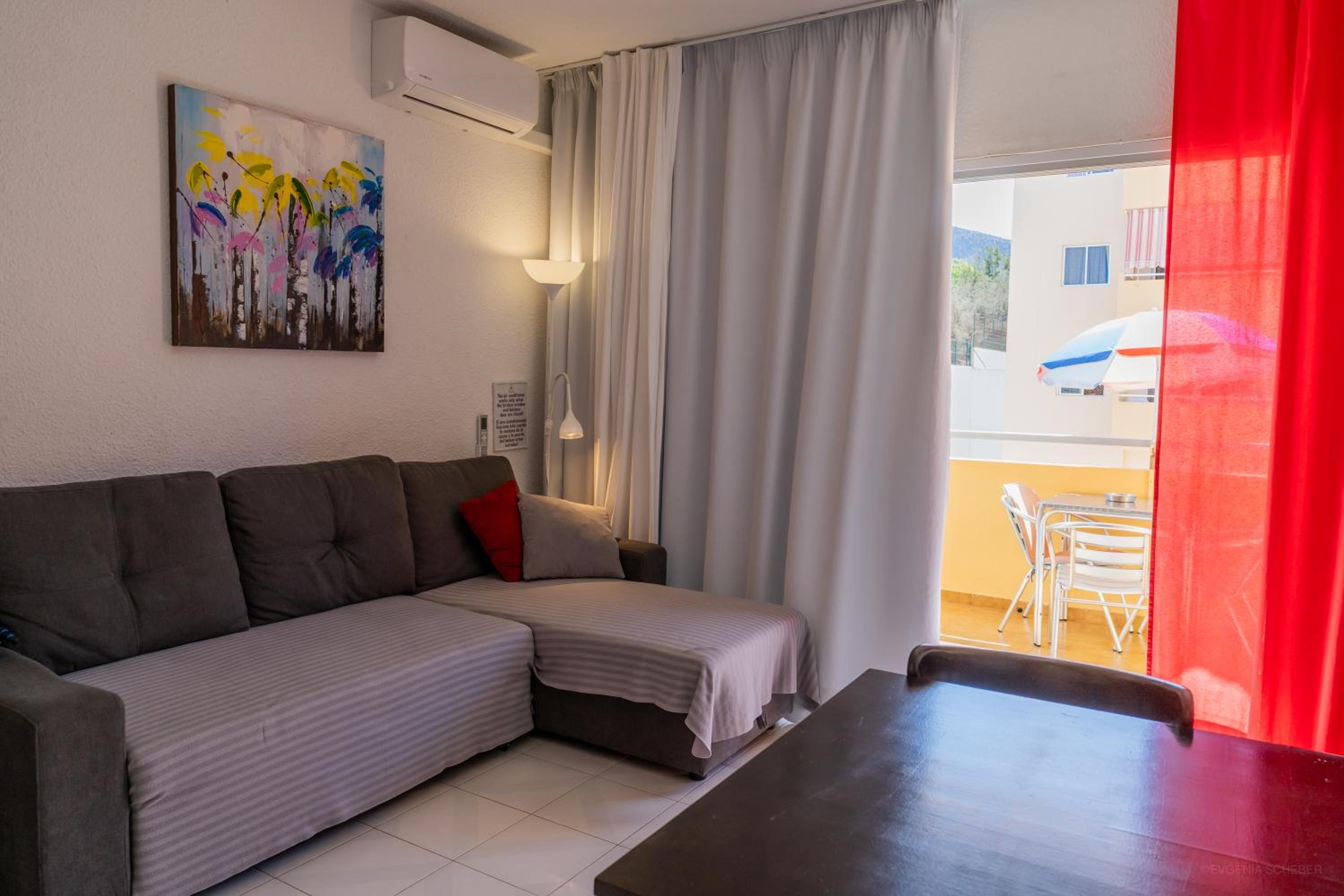 Apartment - Photo 3