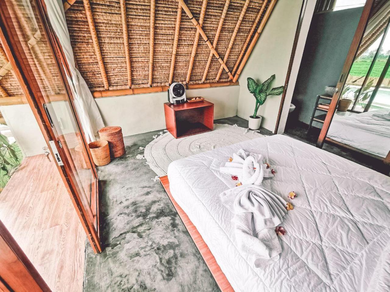 Barong Double Room - Photo 1