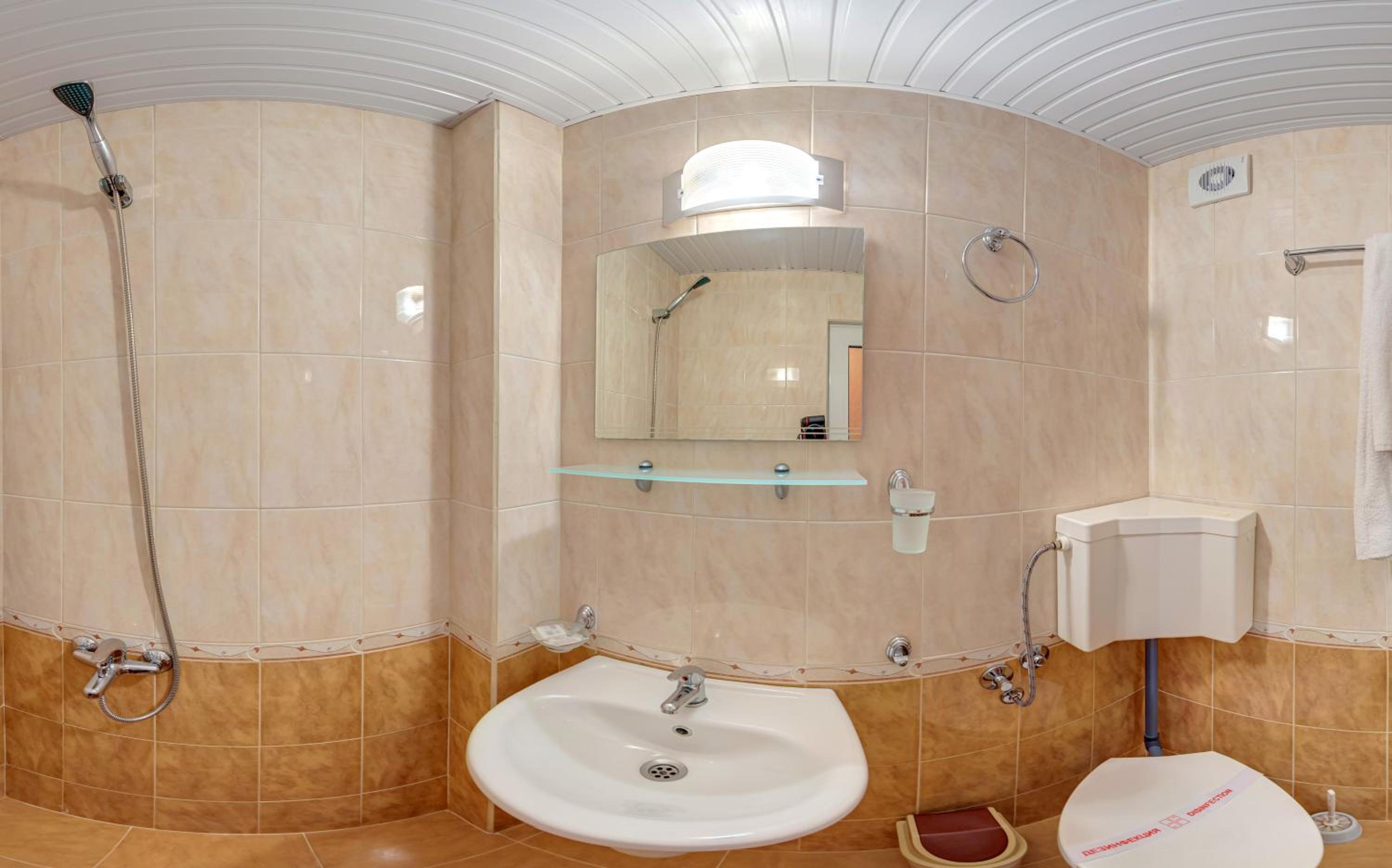 Twin Room - Photo 4