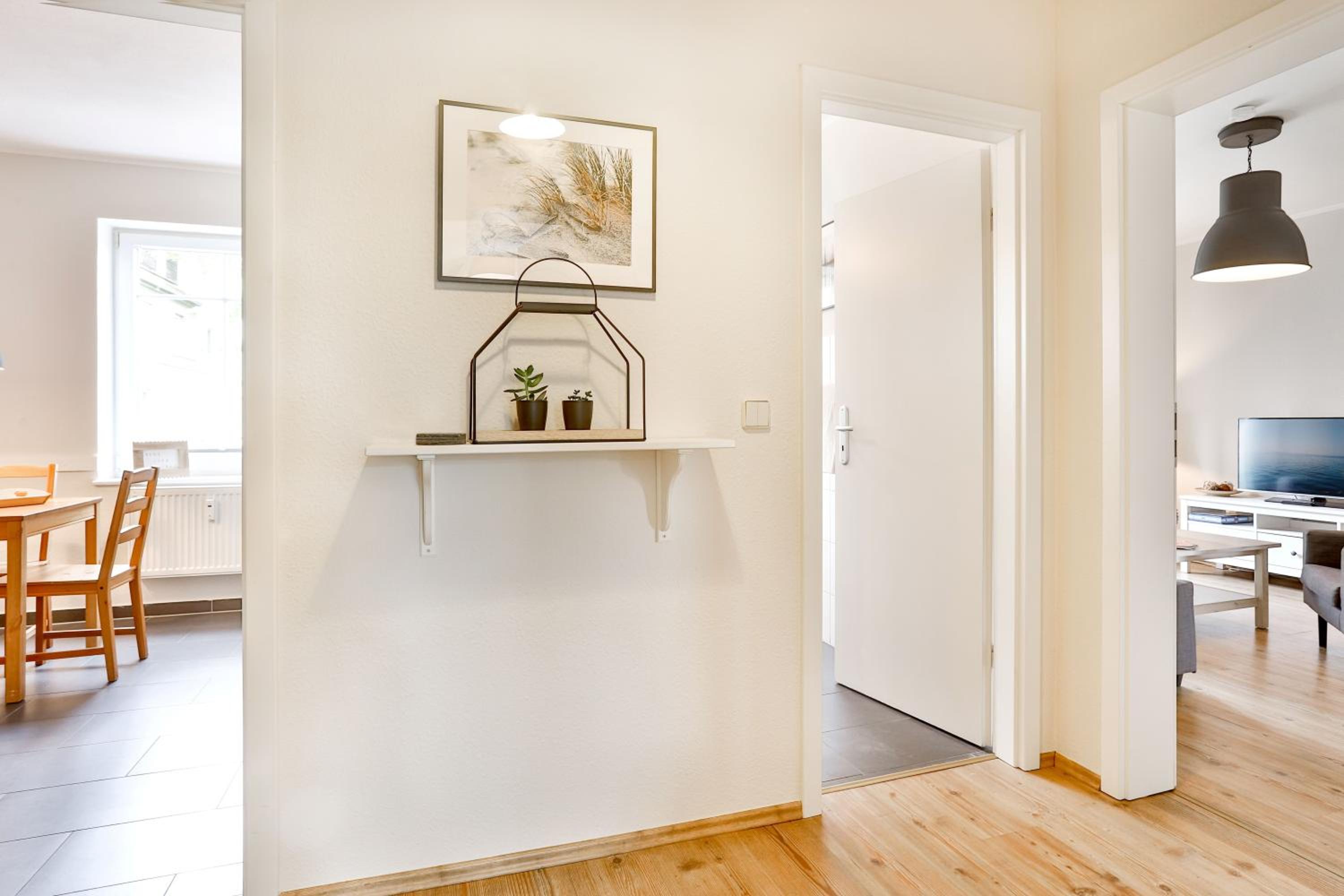 Apartment photo 1