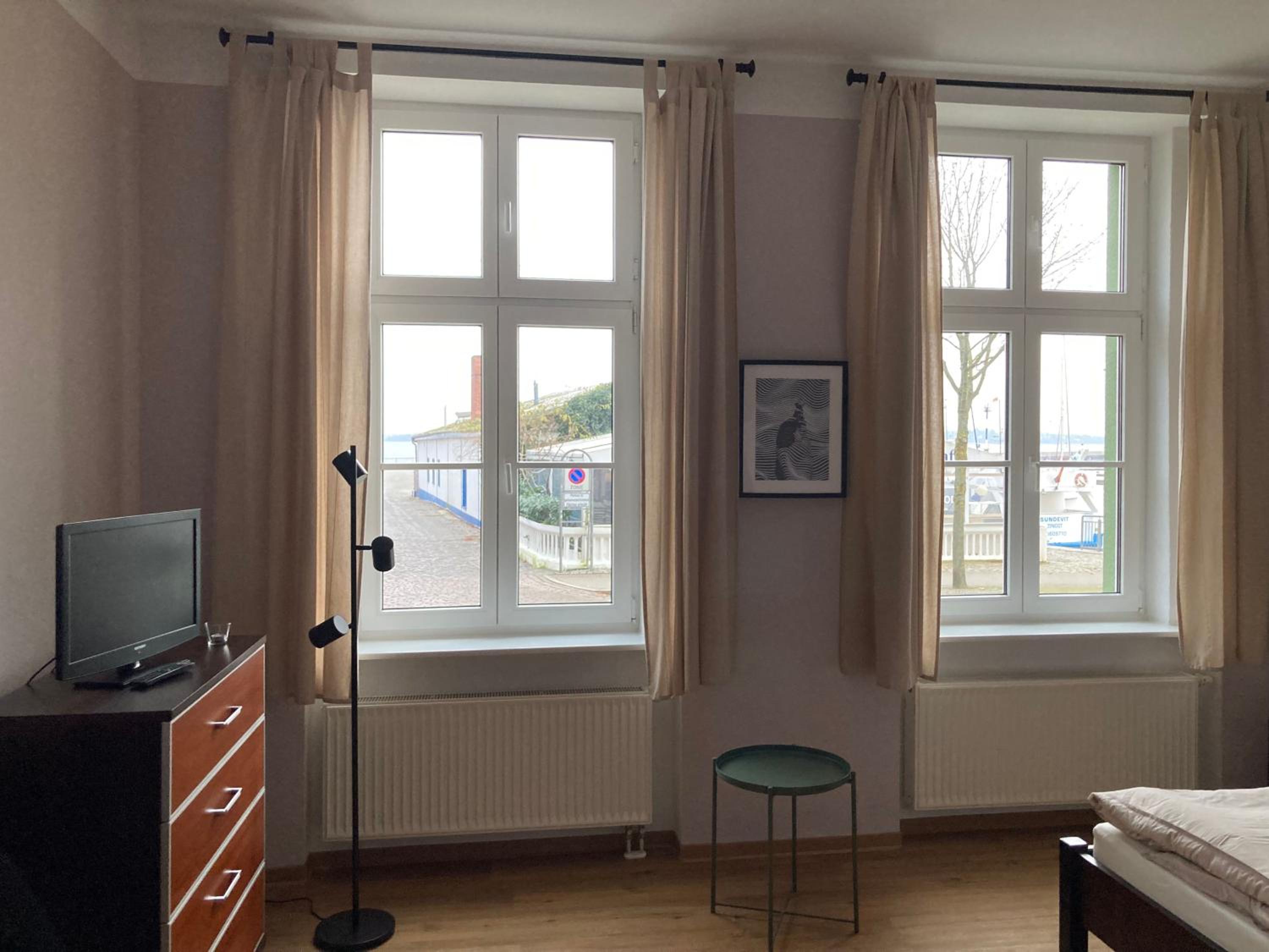 Deluxe Apartment thumbnail 6