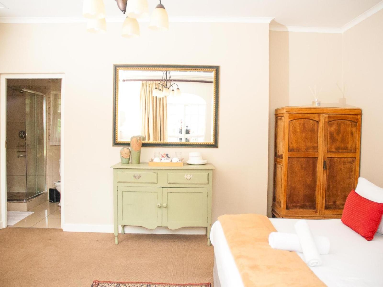 Deluxe Double Room - Photo 18