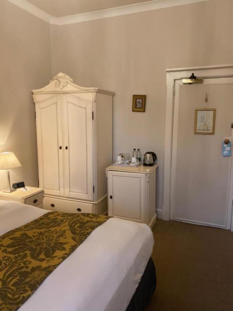 Standard Double Room - Photo 3