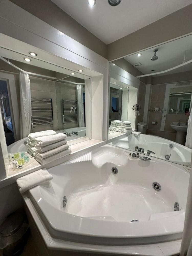 Junior Suite - Photo 6