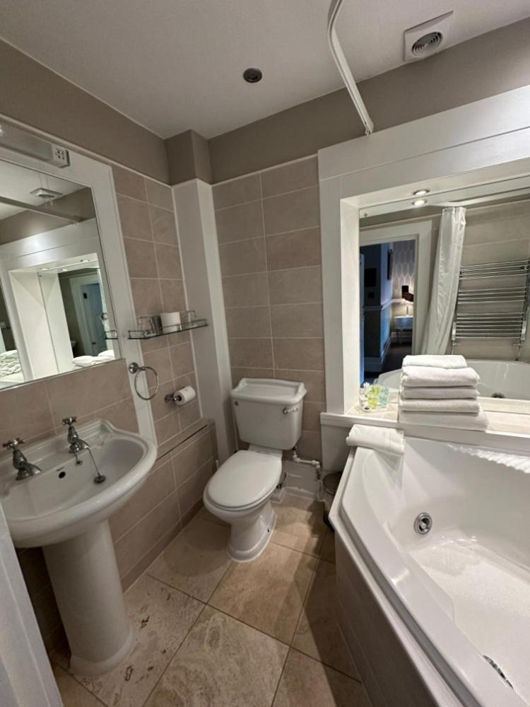 Junior Suite - Photo 7