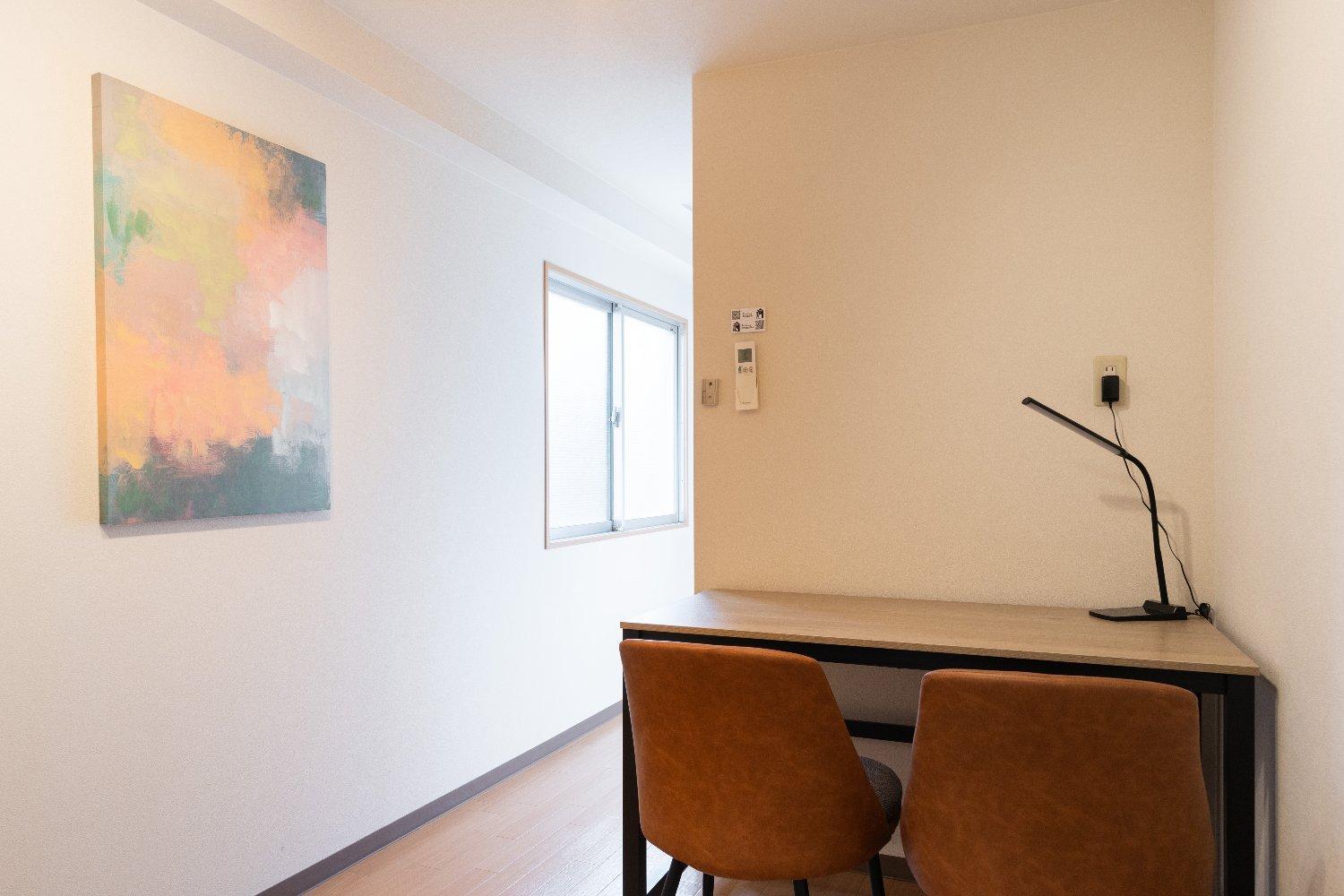 One-Bedroom Apartment photo 2