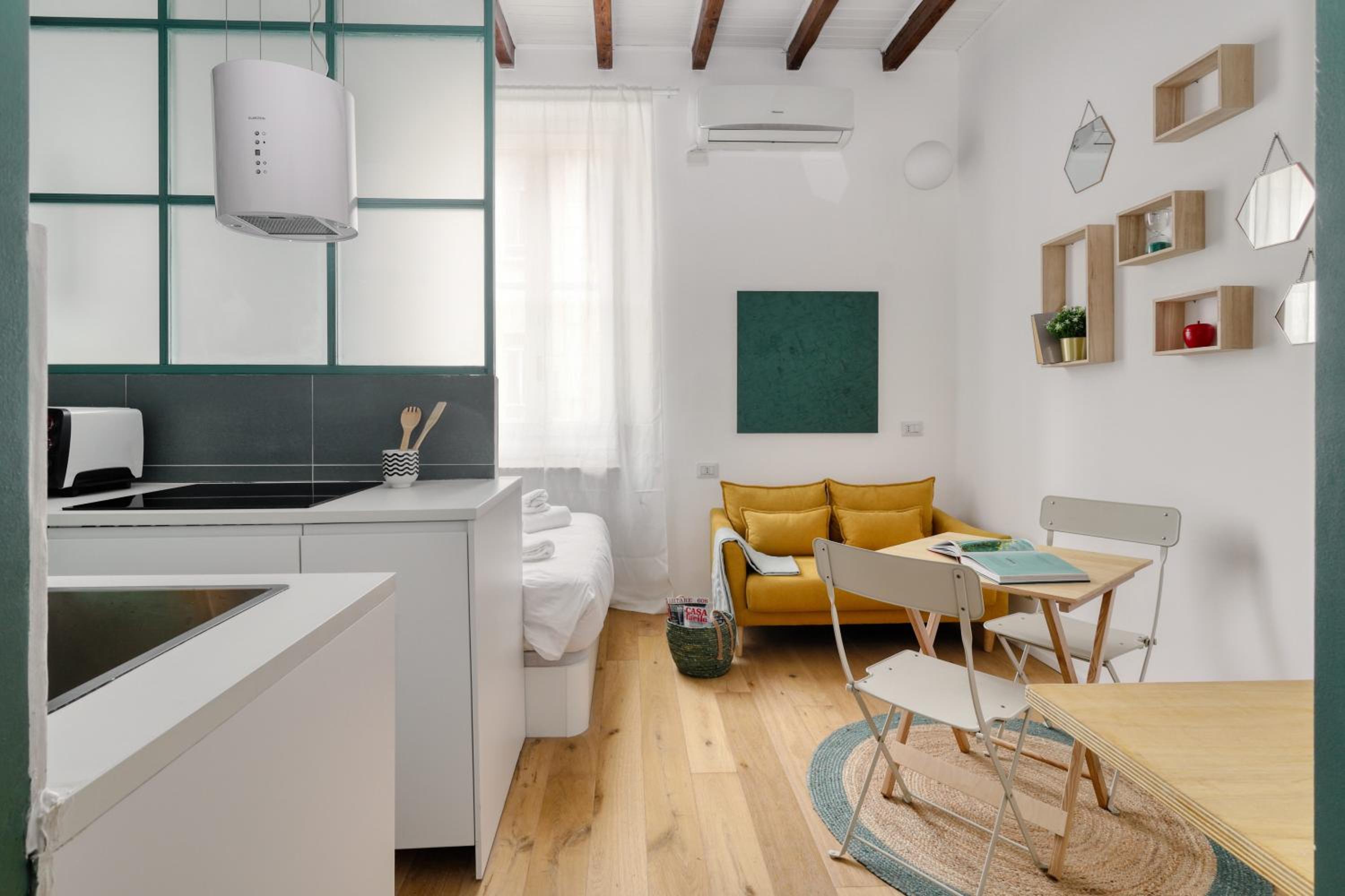 Studio Apartment