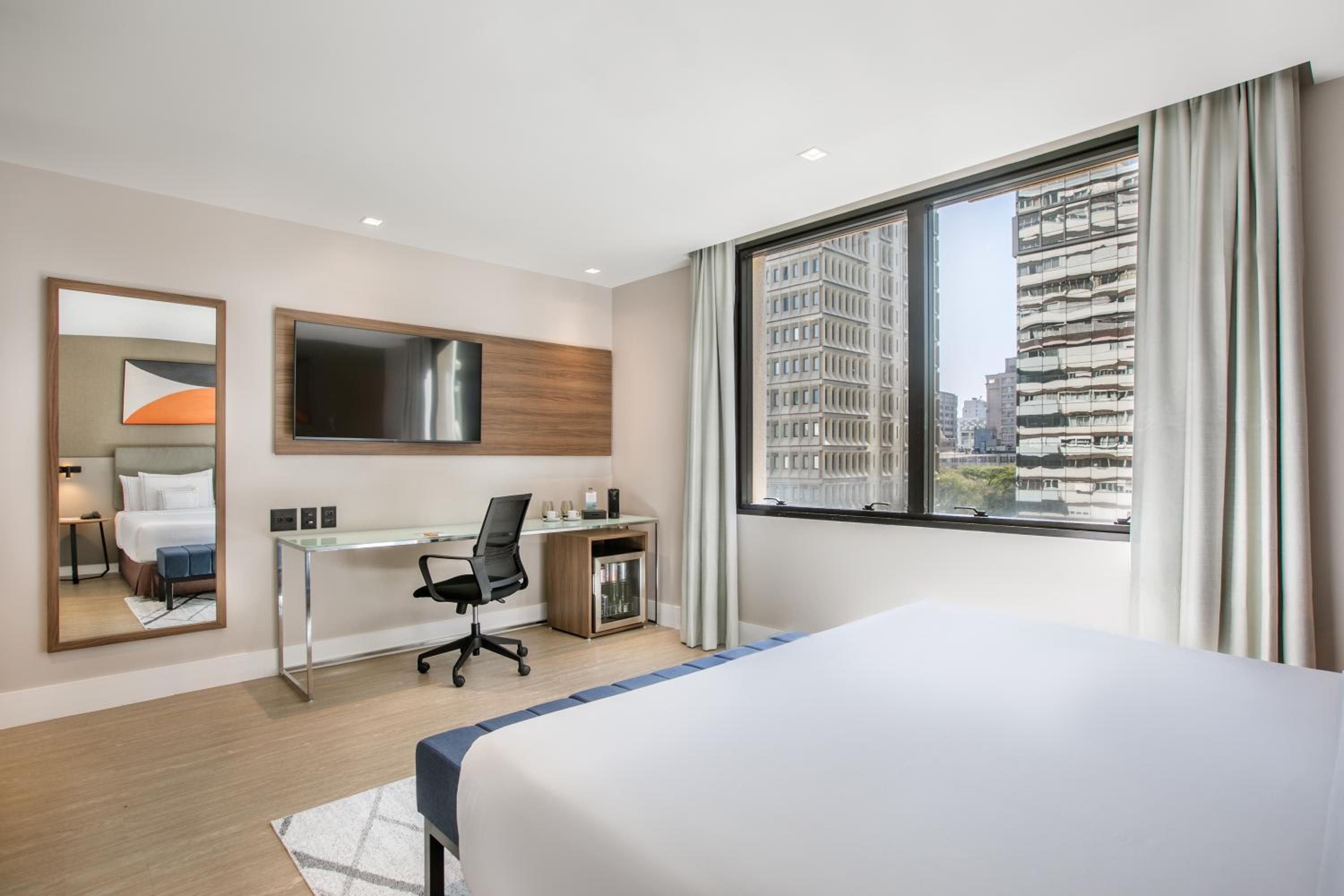 Grand Premium with Views