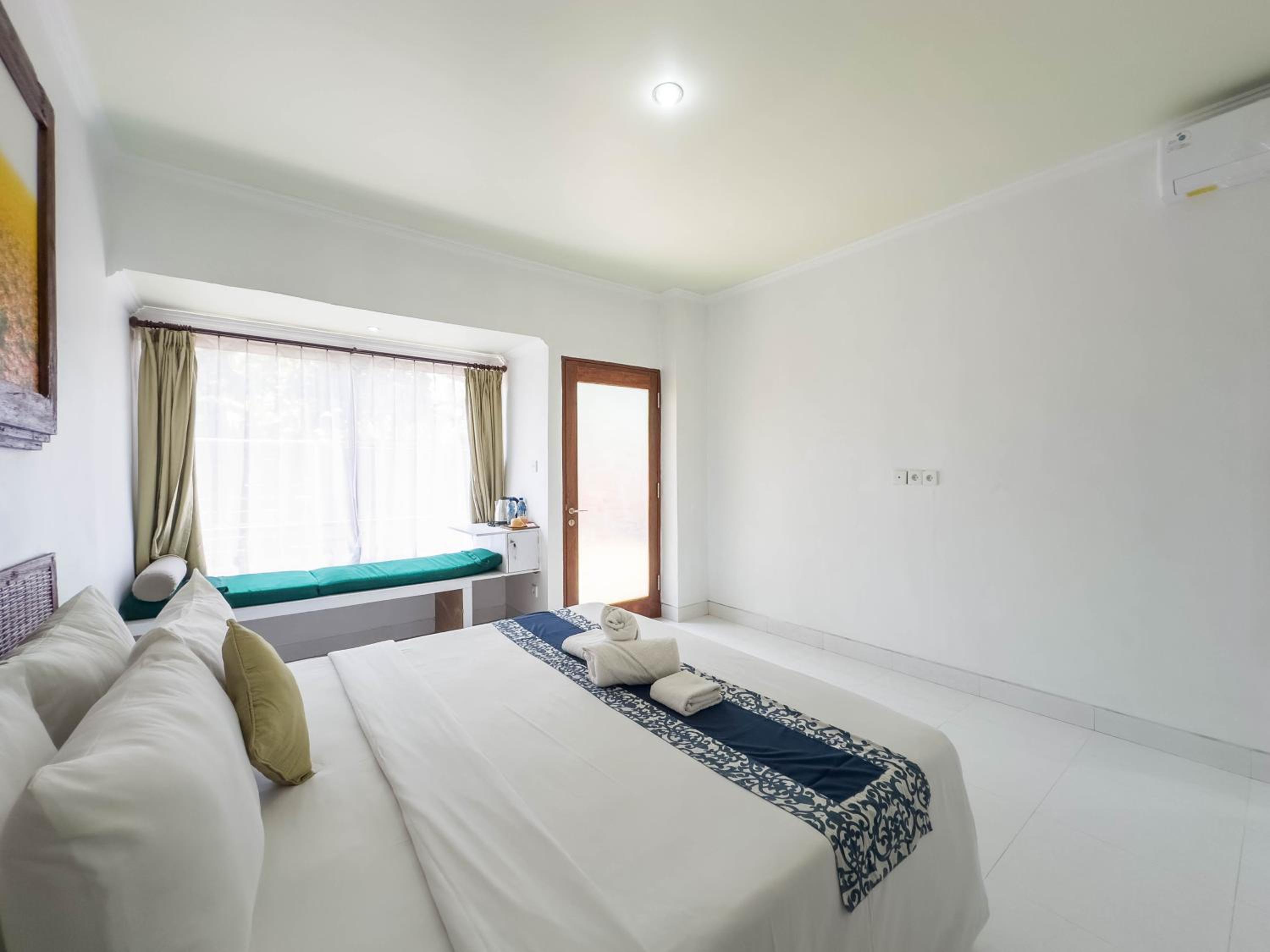 Deluxe Double Room photo 3