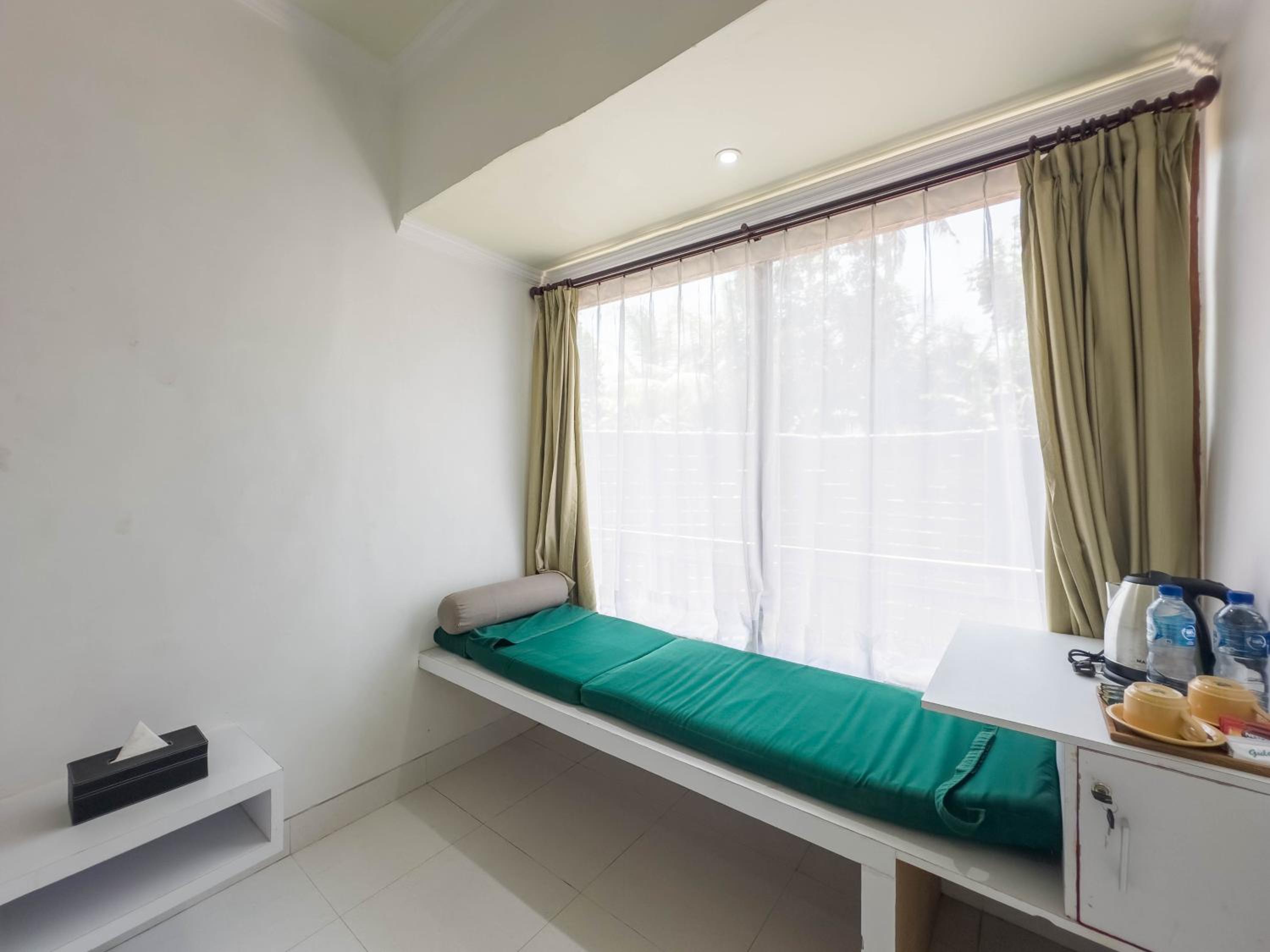 Deluxe Double Room photo 2