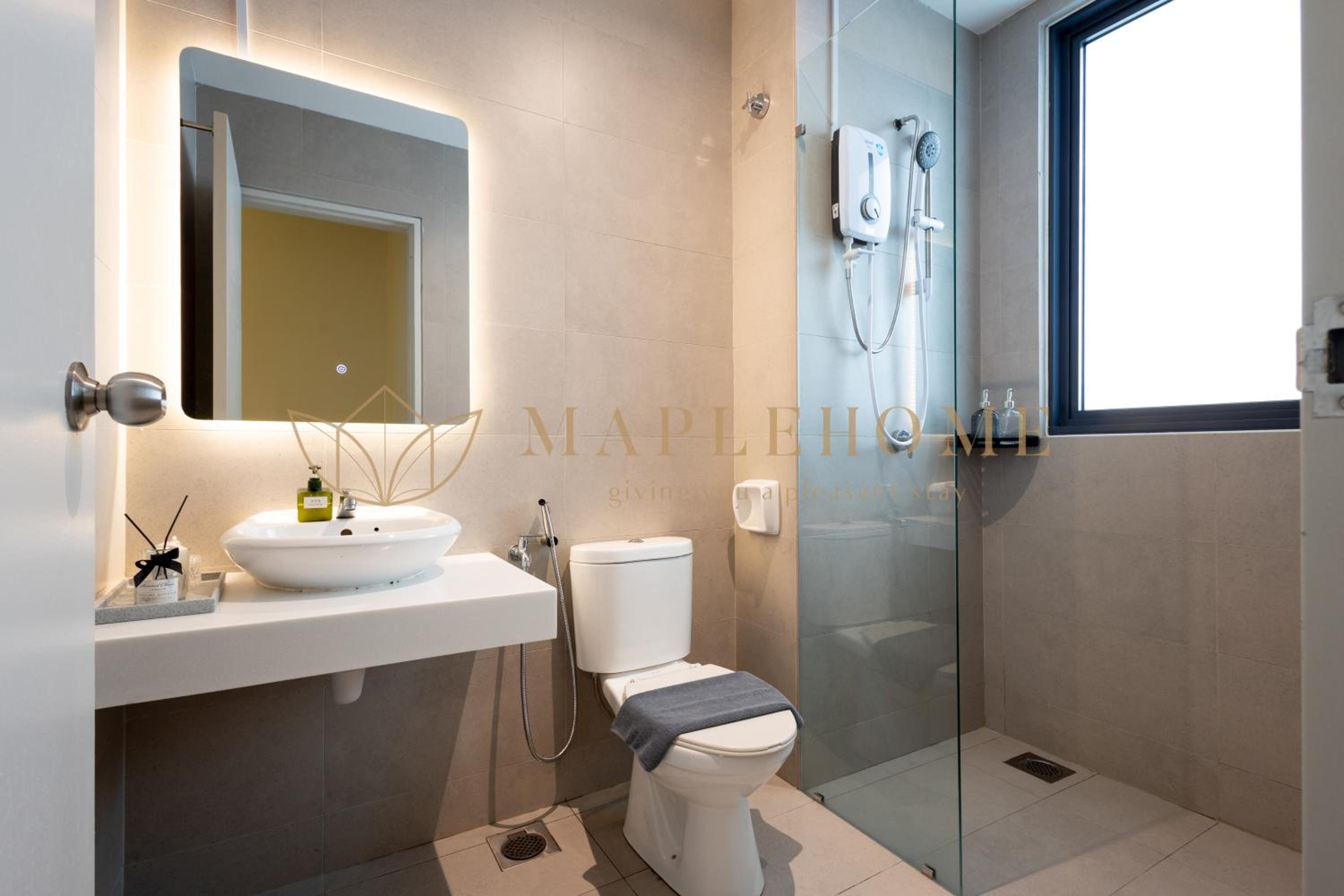 Two-Bedroom Suite - Photo 6