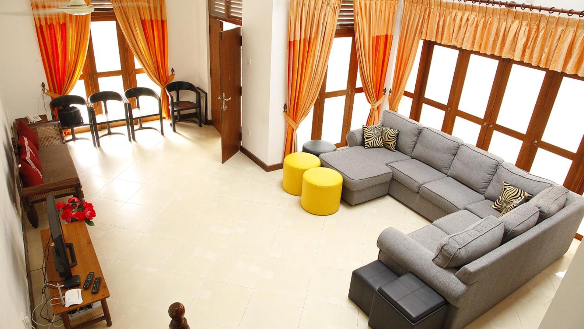 Three-Bedroom House photo 1