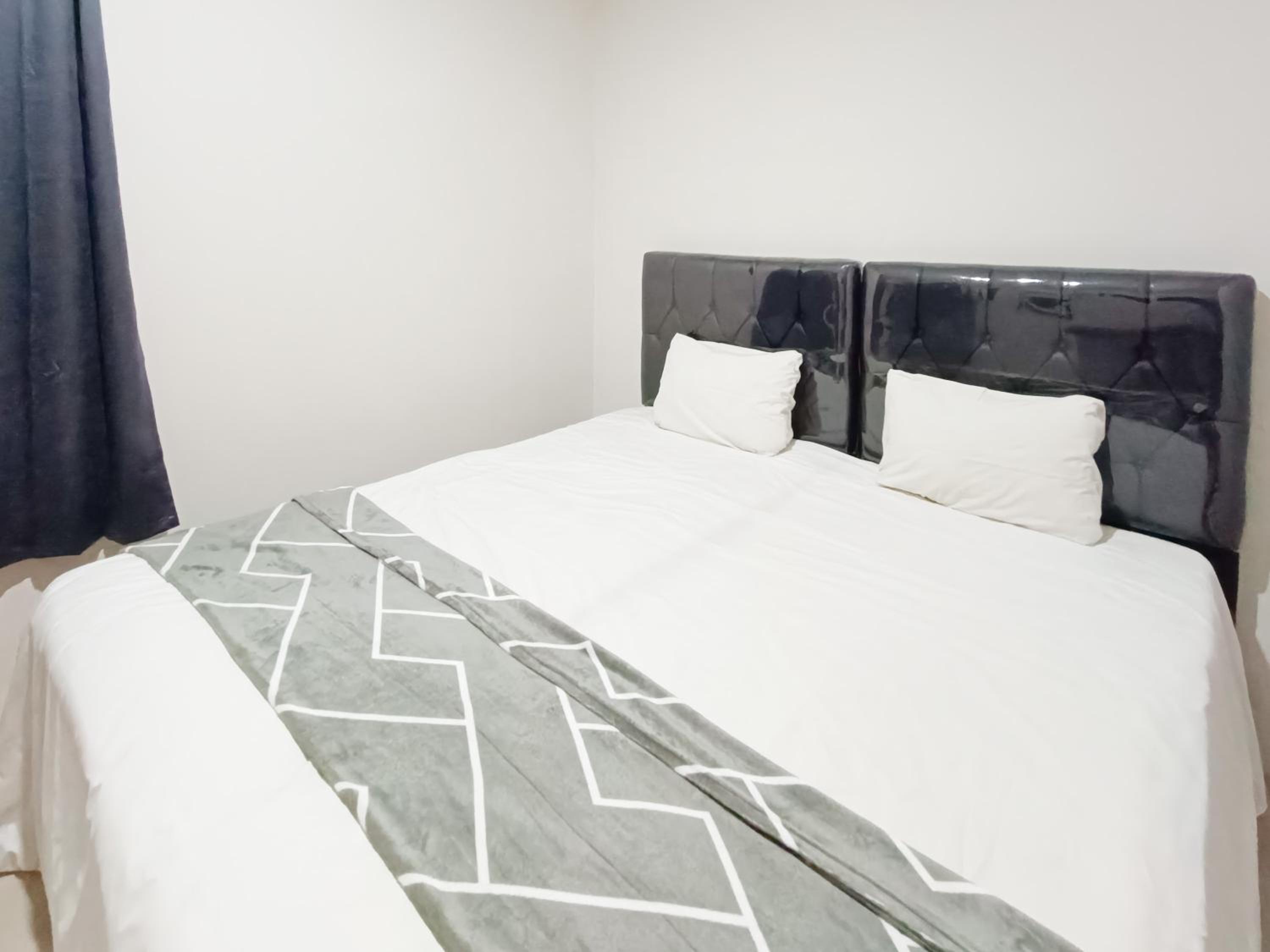 Twin Room - Photo 4