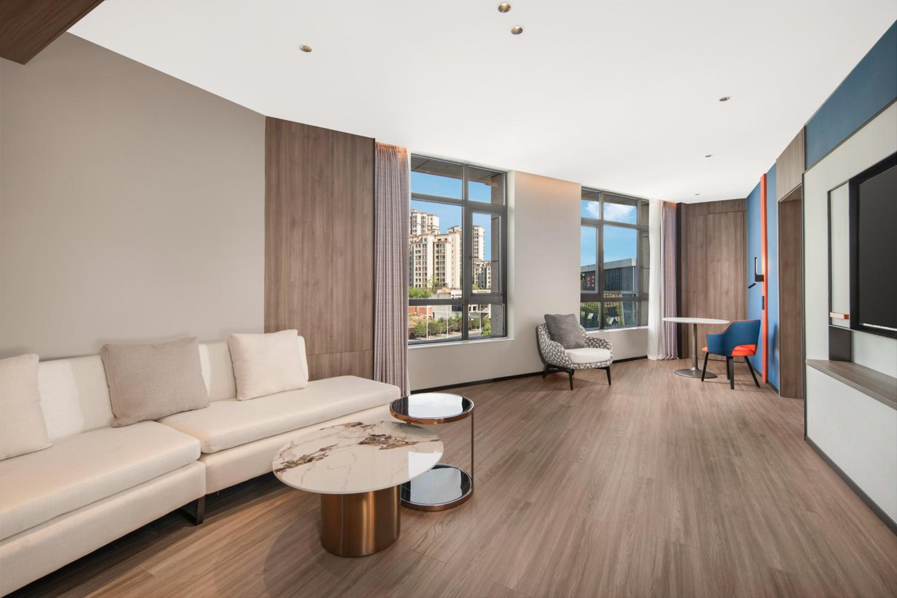 One-Bedroom Suite