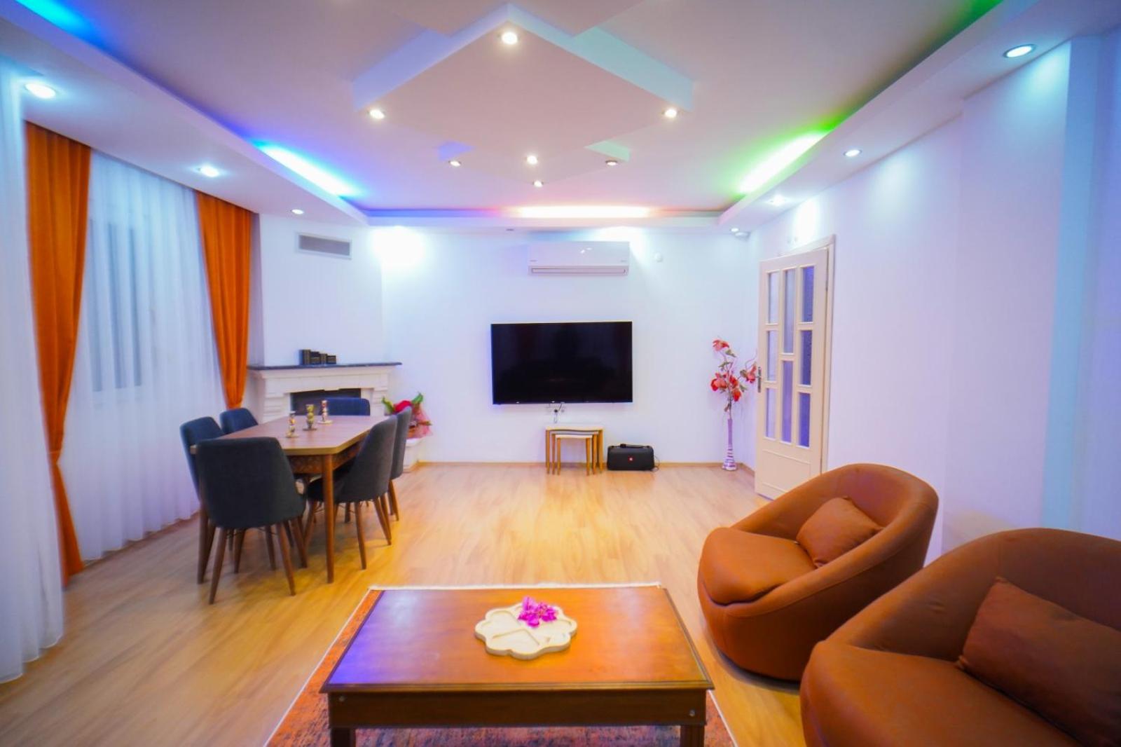 Three-Bedroom Villa photo 1