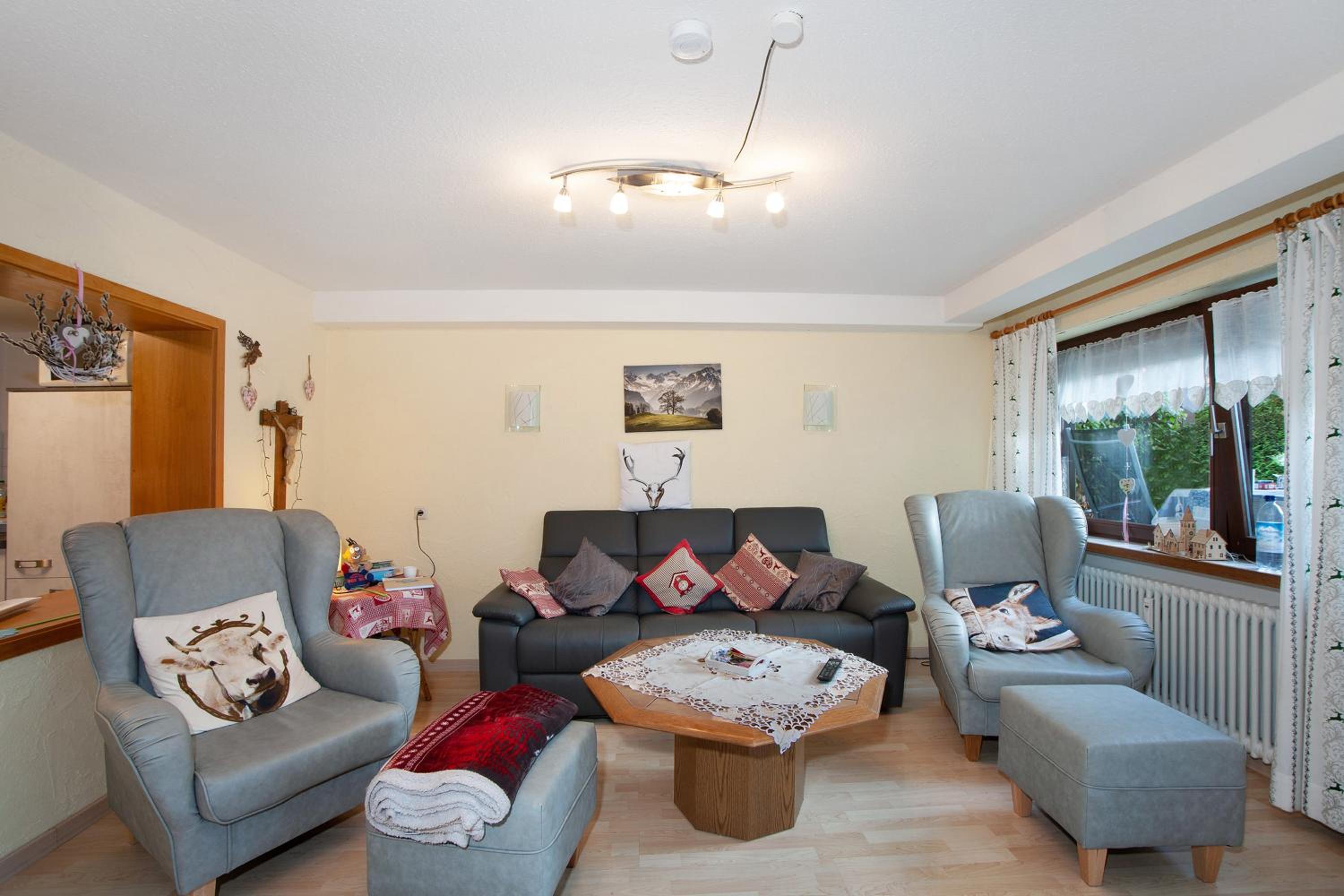 Two-Bedroom Deluxe Apartment with Garden View photo 1