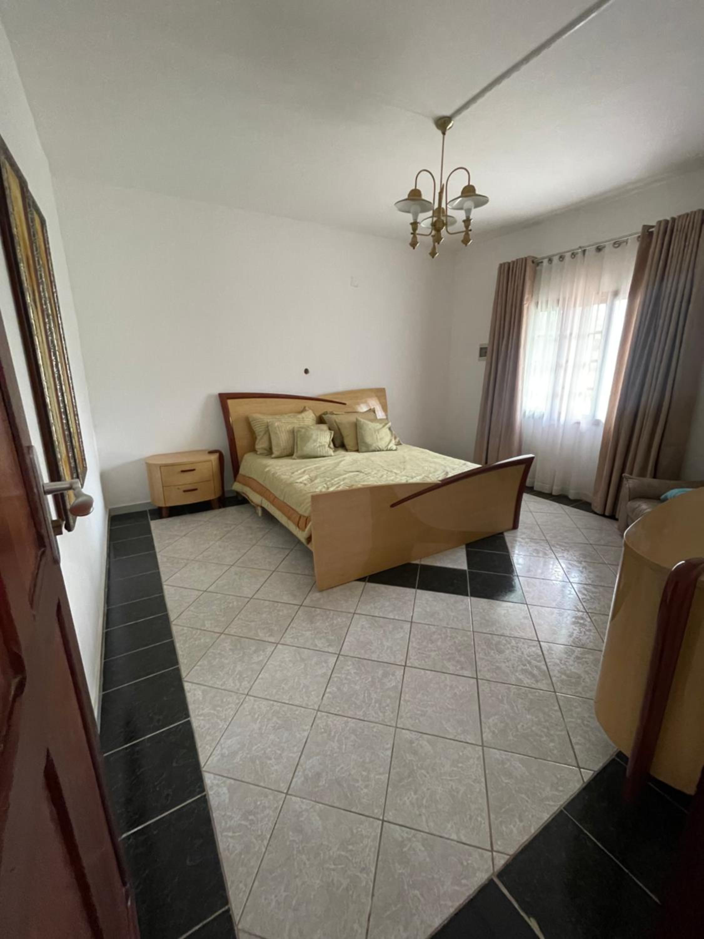 One-Bedroom House photo 1